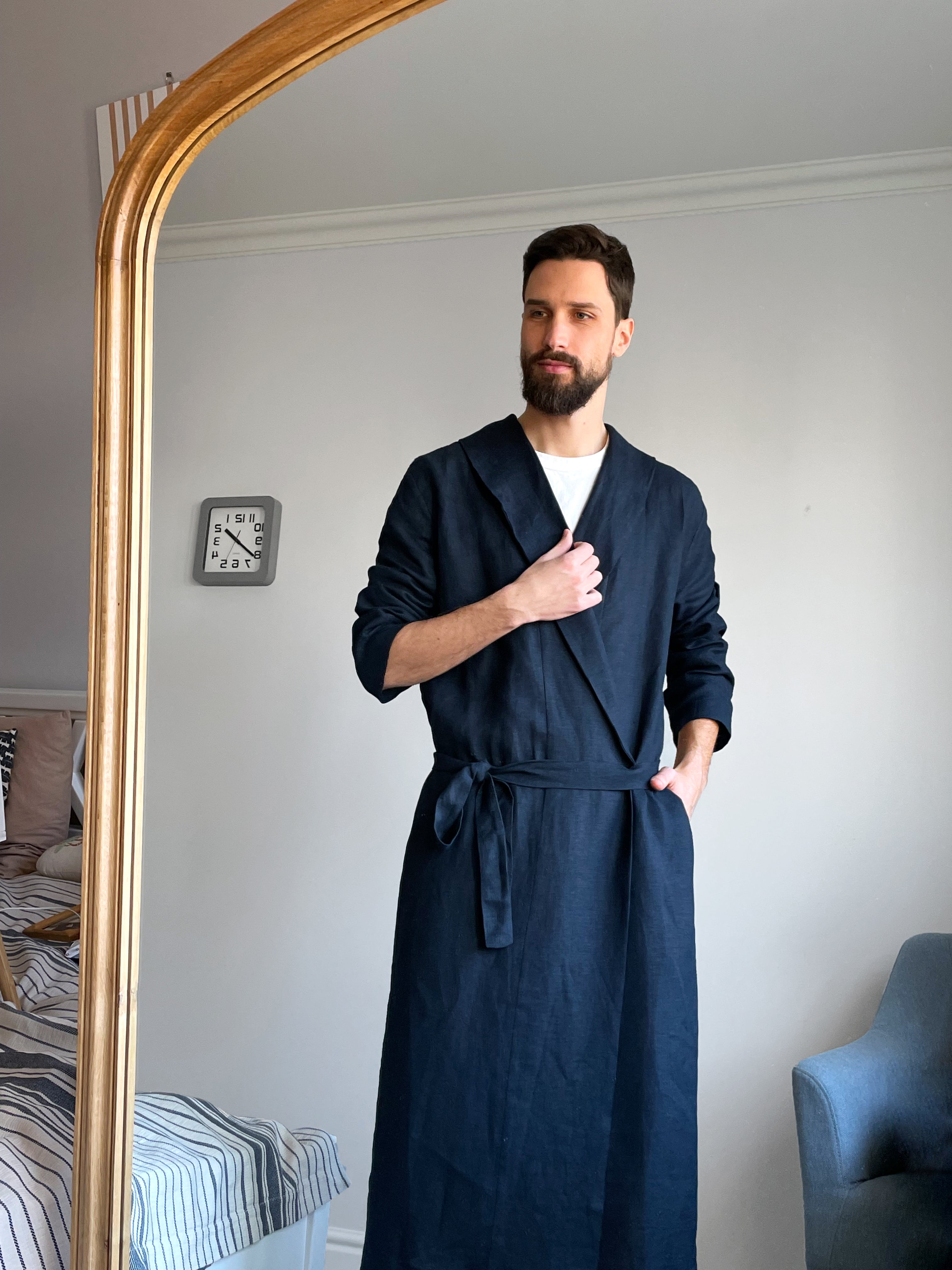 Men’s linen robe JUNIPER LONG in Dark blue