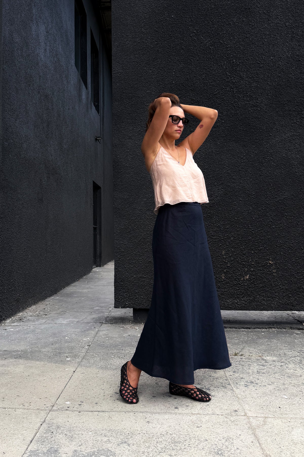 Women’s Linen Maxi Skirt LUNARIA in Dark Blue
