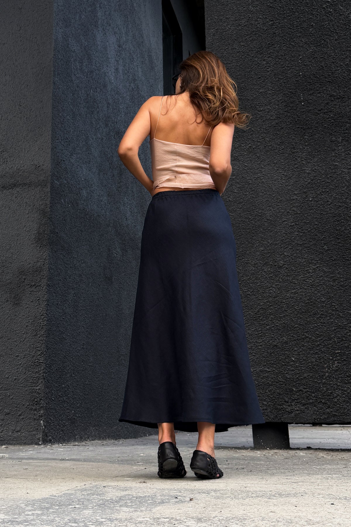 Women’s Linen Maxi Skirt LUNARIA in Dark Blue