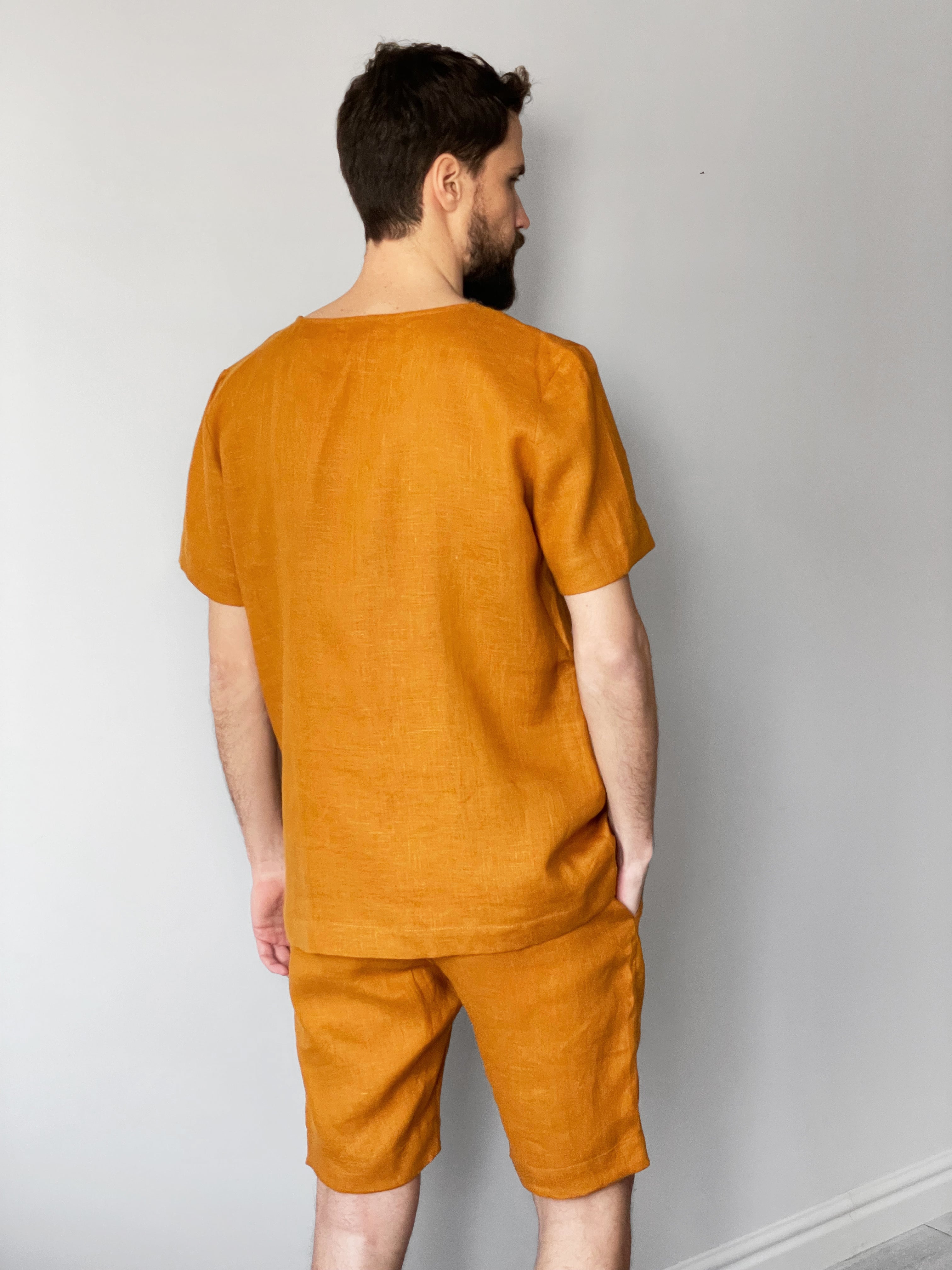 Men’s linen shorts ASH in Saffron