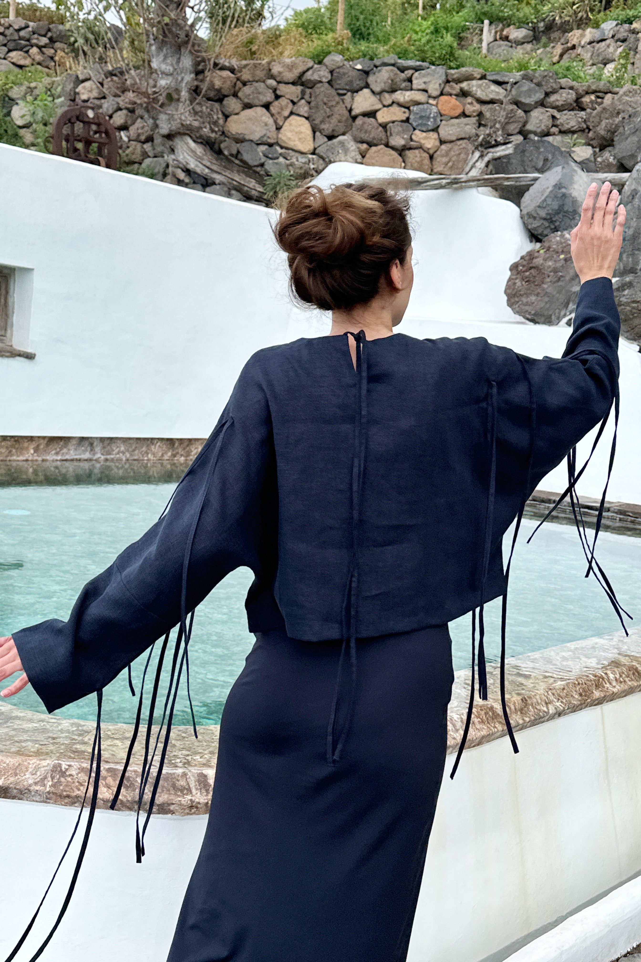 Womens Linen Crop Blouse OLEA in Dark blue