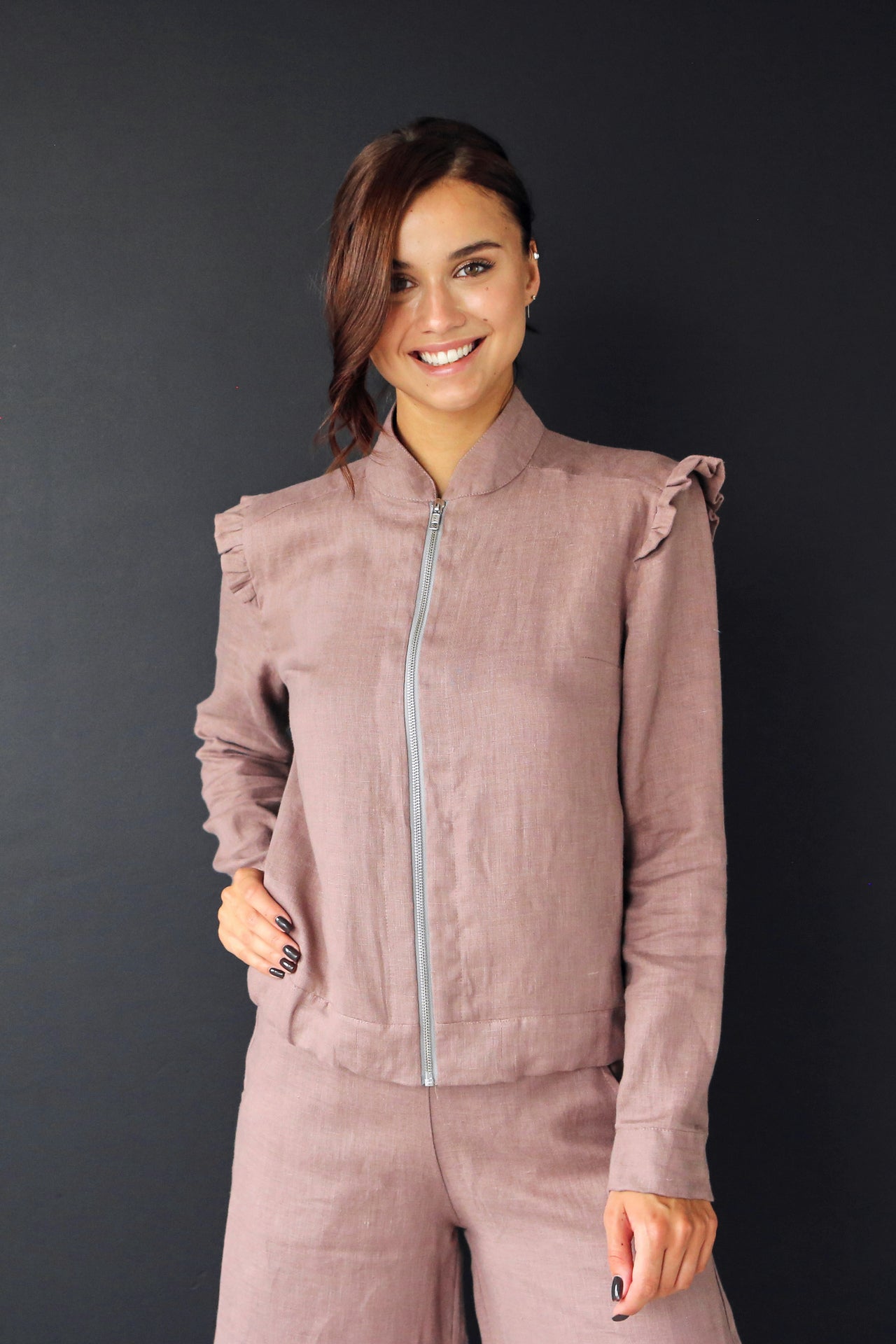 Women’s Linen Bomber ERICA in Latte