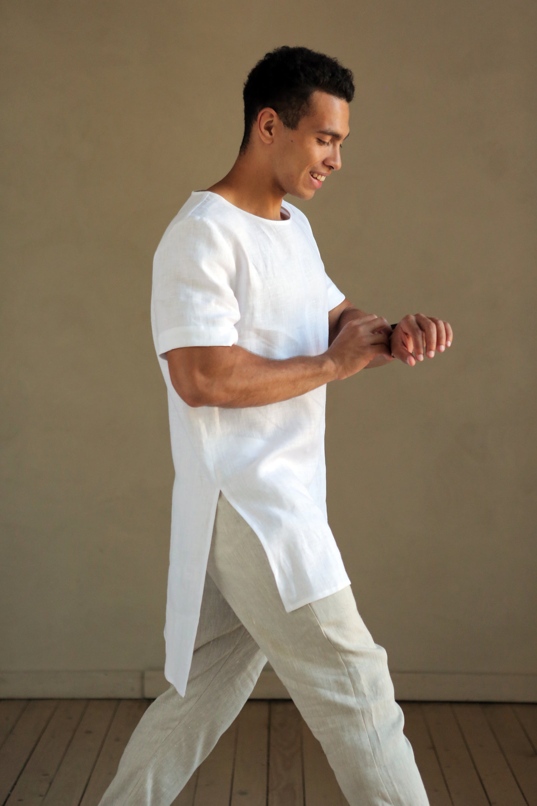 Men’s Long Linen T-Shirt LINDEN in White