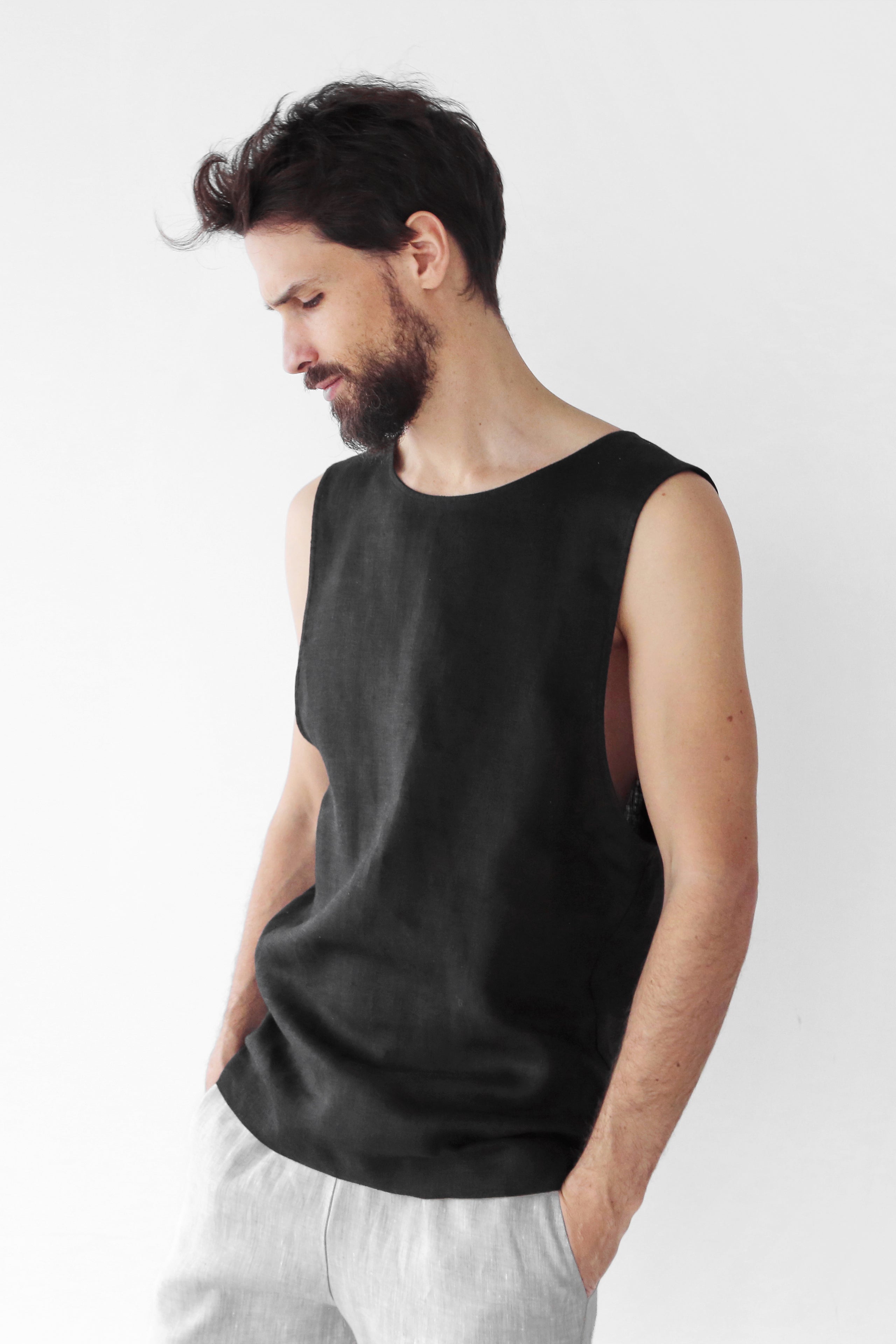 Men’s Sleeveless T-Shirt BAMBOO in Black