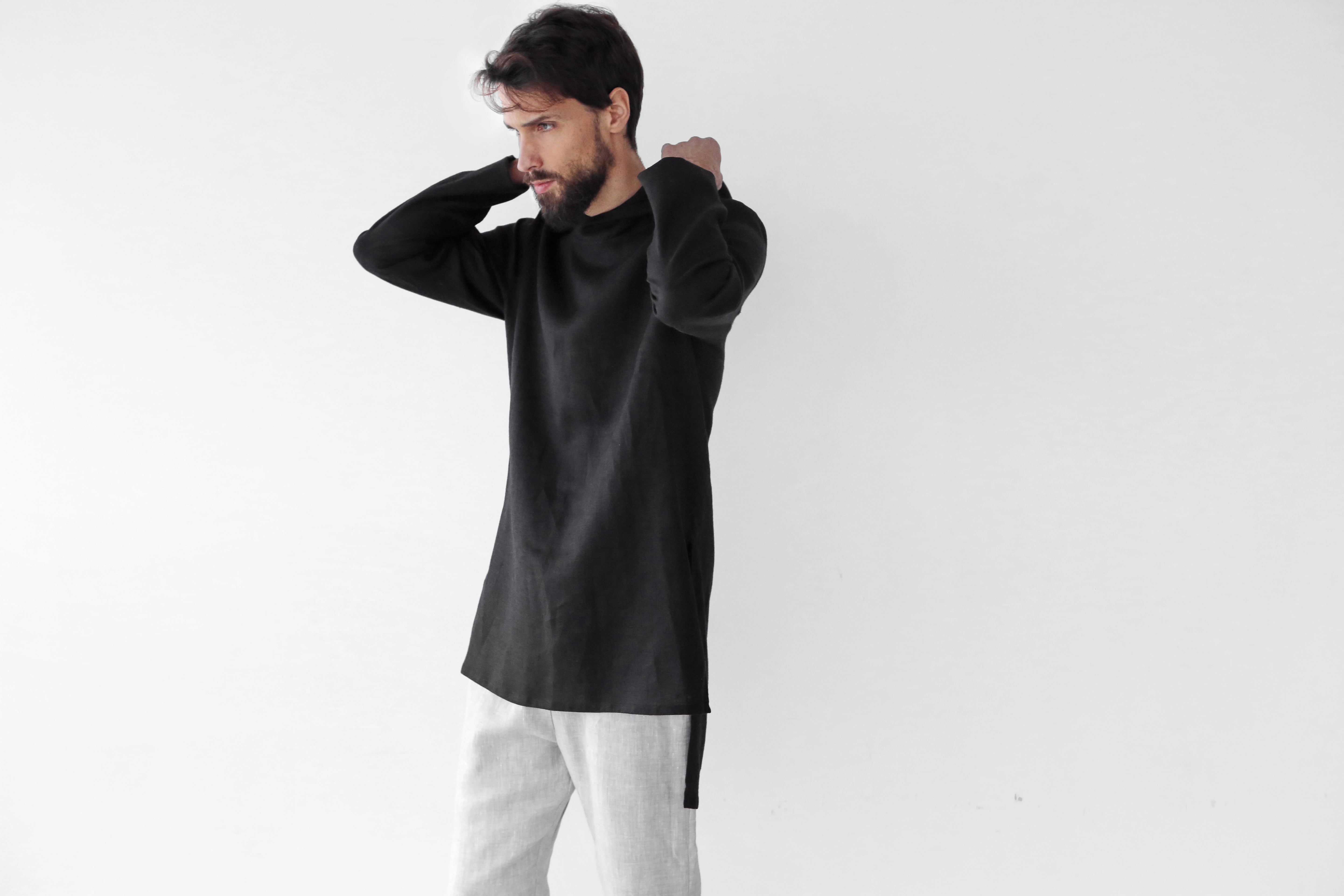 Men’s Long Linen Hoodie BALSA with splits in Black