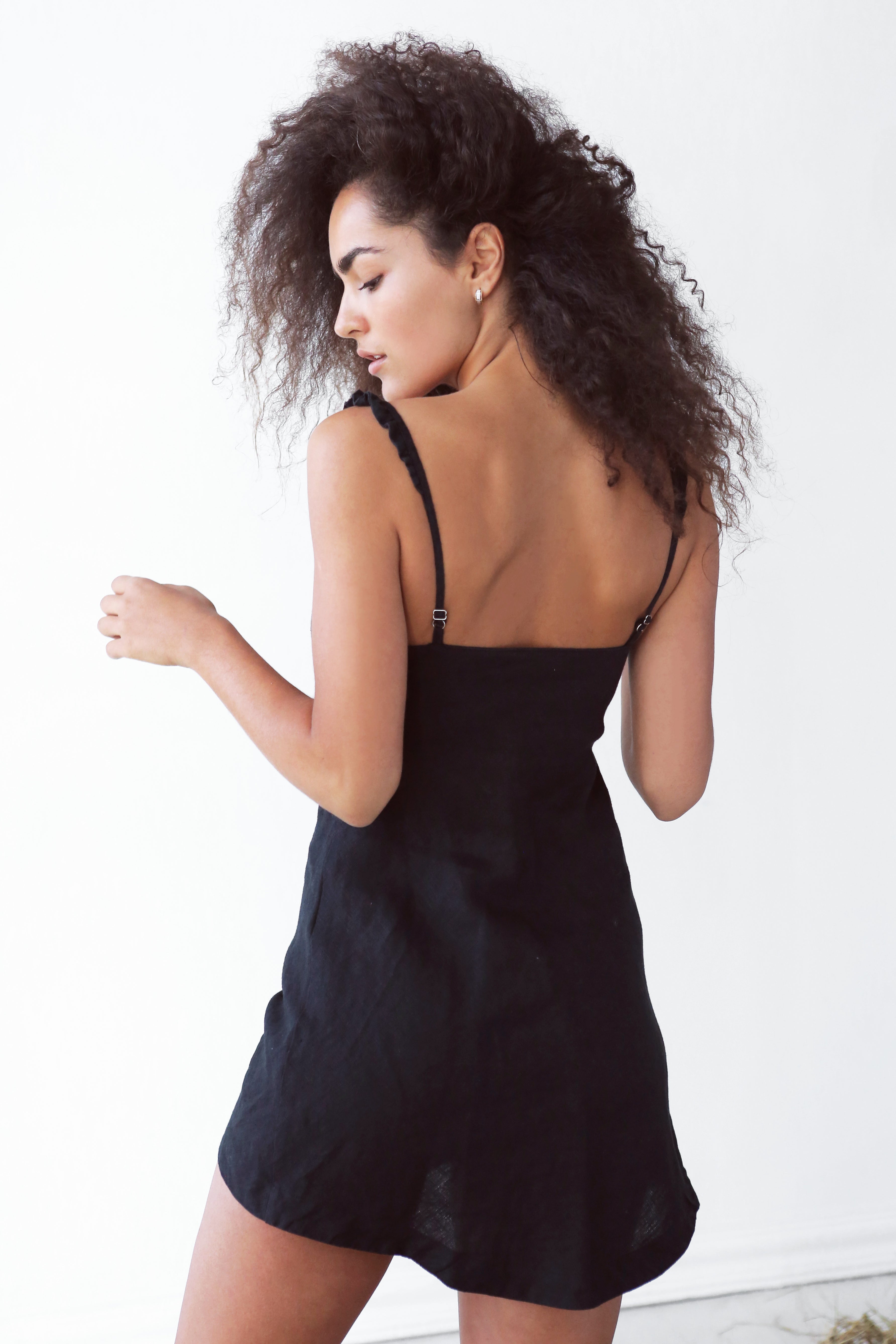 Women’s mini linen dress Black