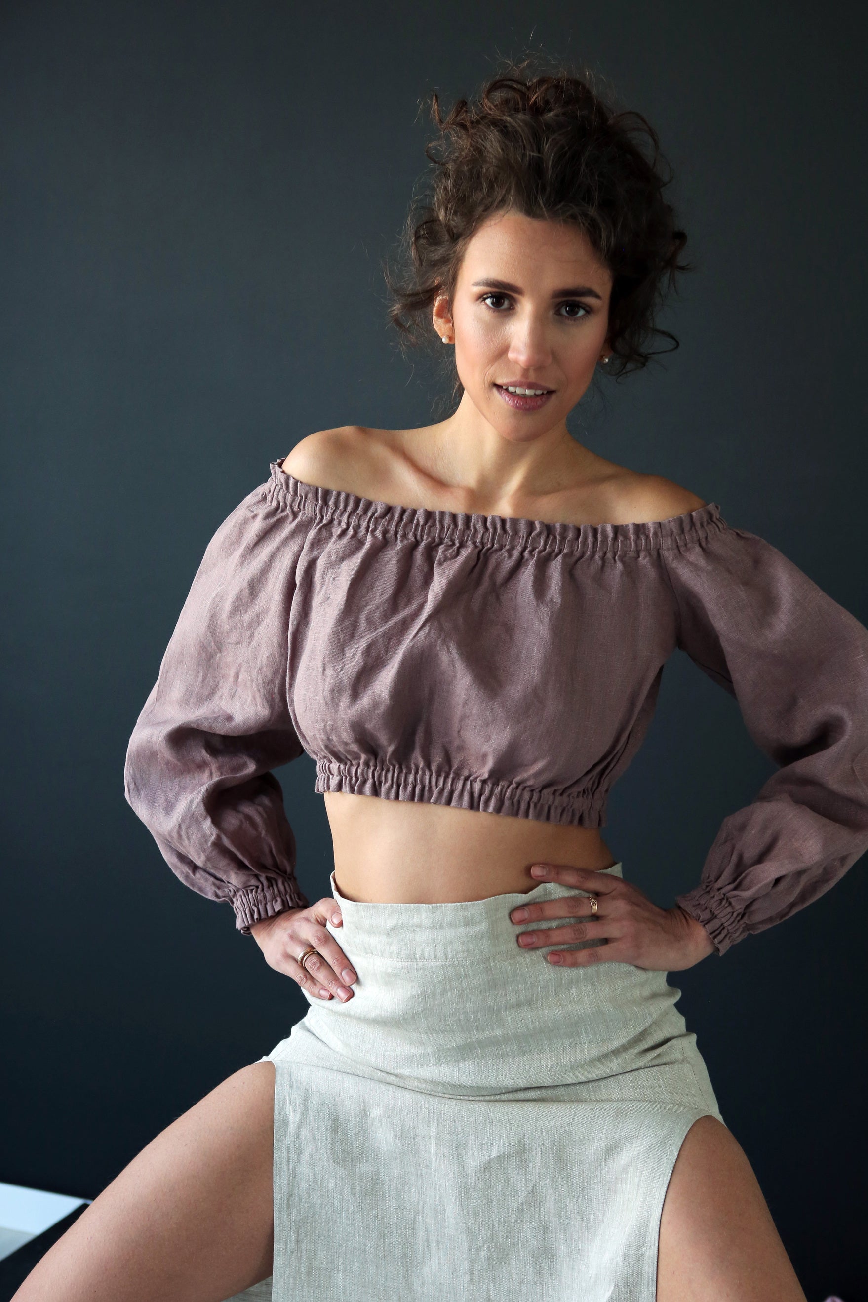 Off-The-Shoulder Crop Top ORCHIS in Latte