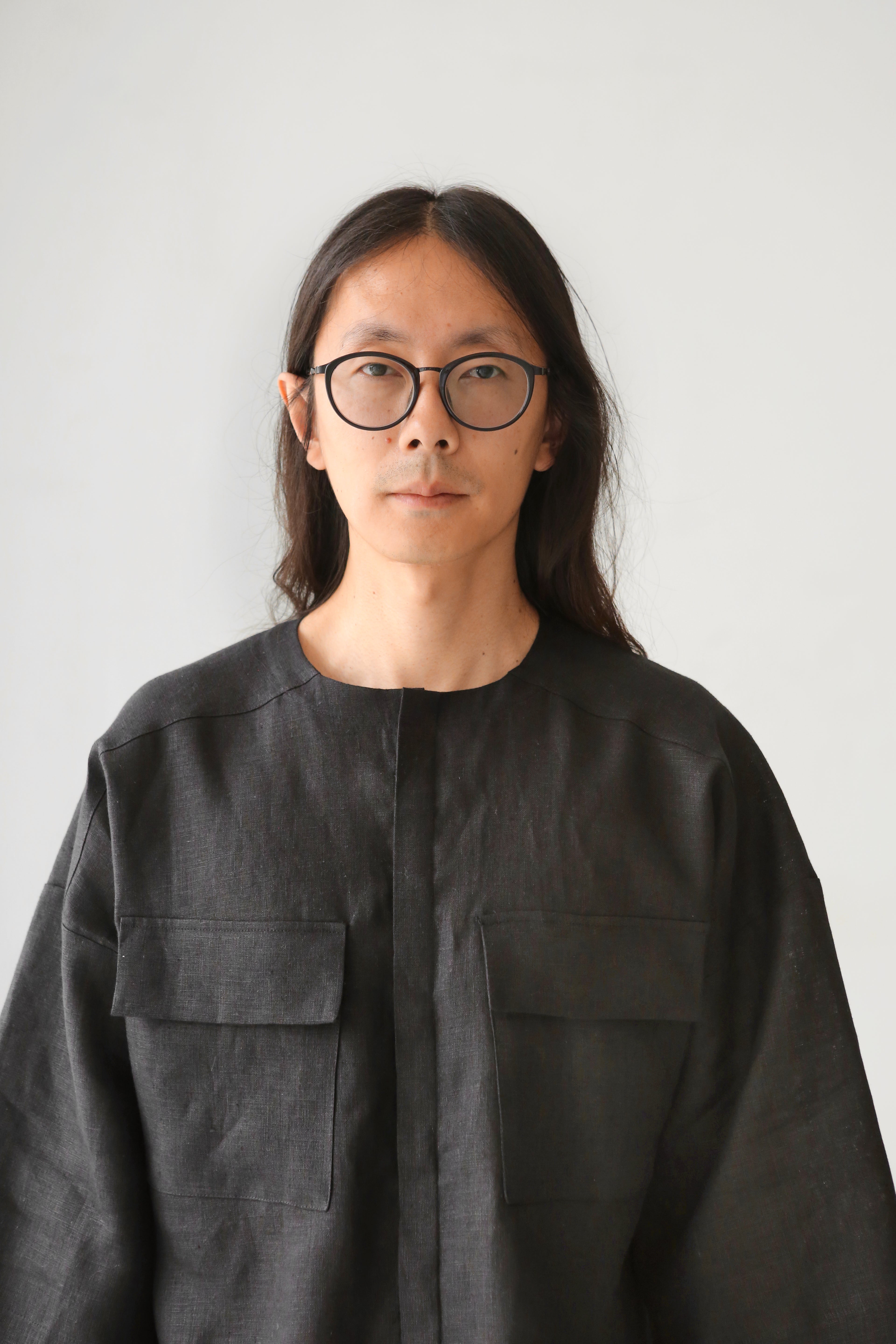 Men’s Oversized Linen Shirt IROKO in Black