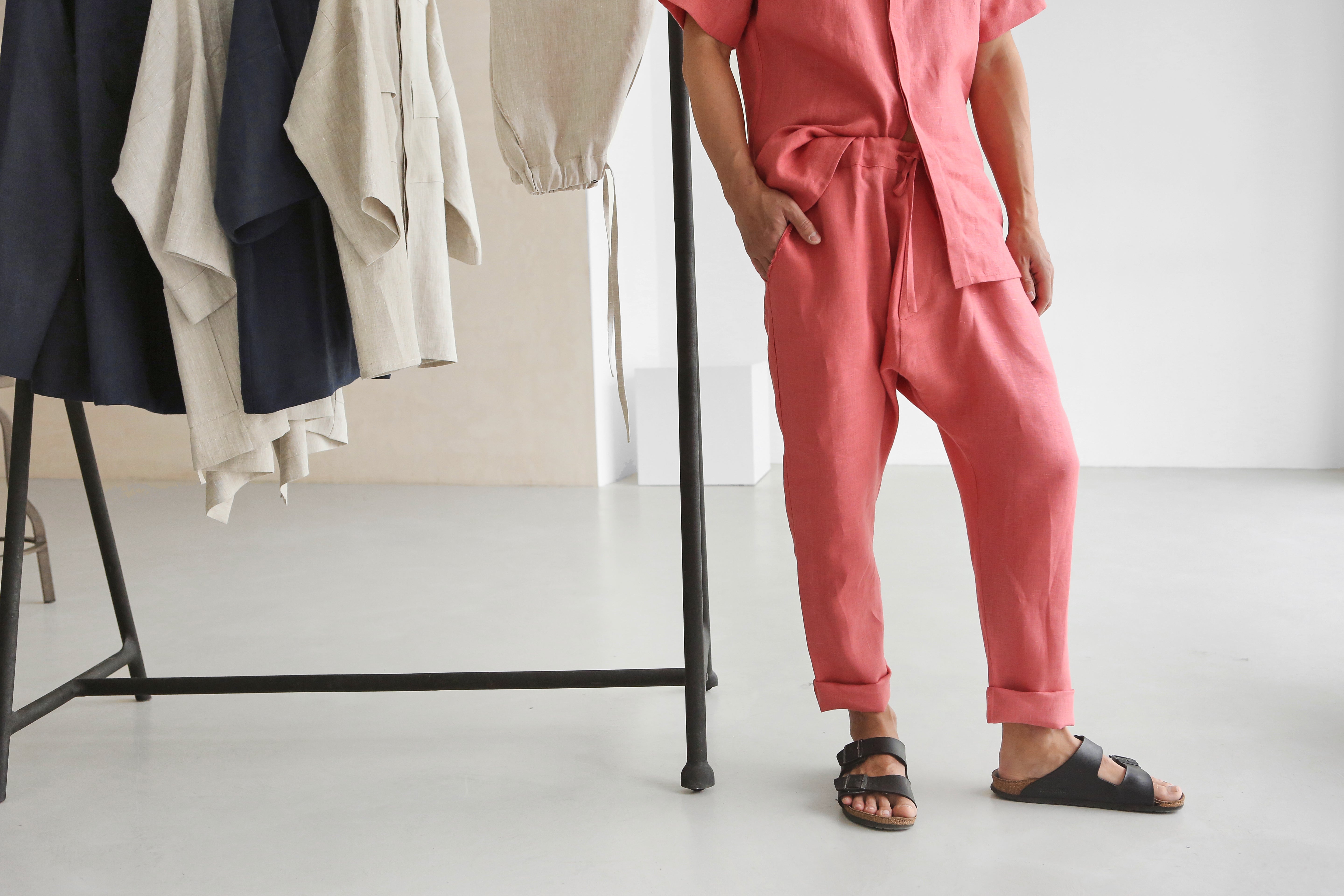 Men’s baggy linen pants HAWTHORN in Peach