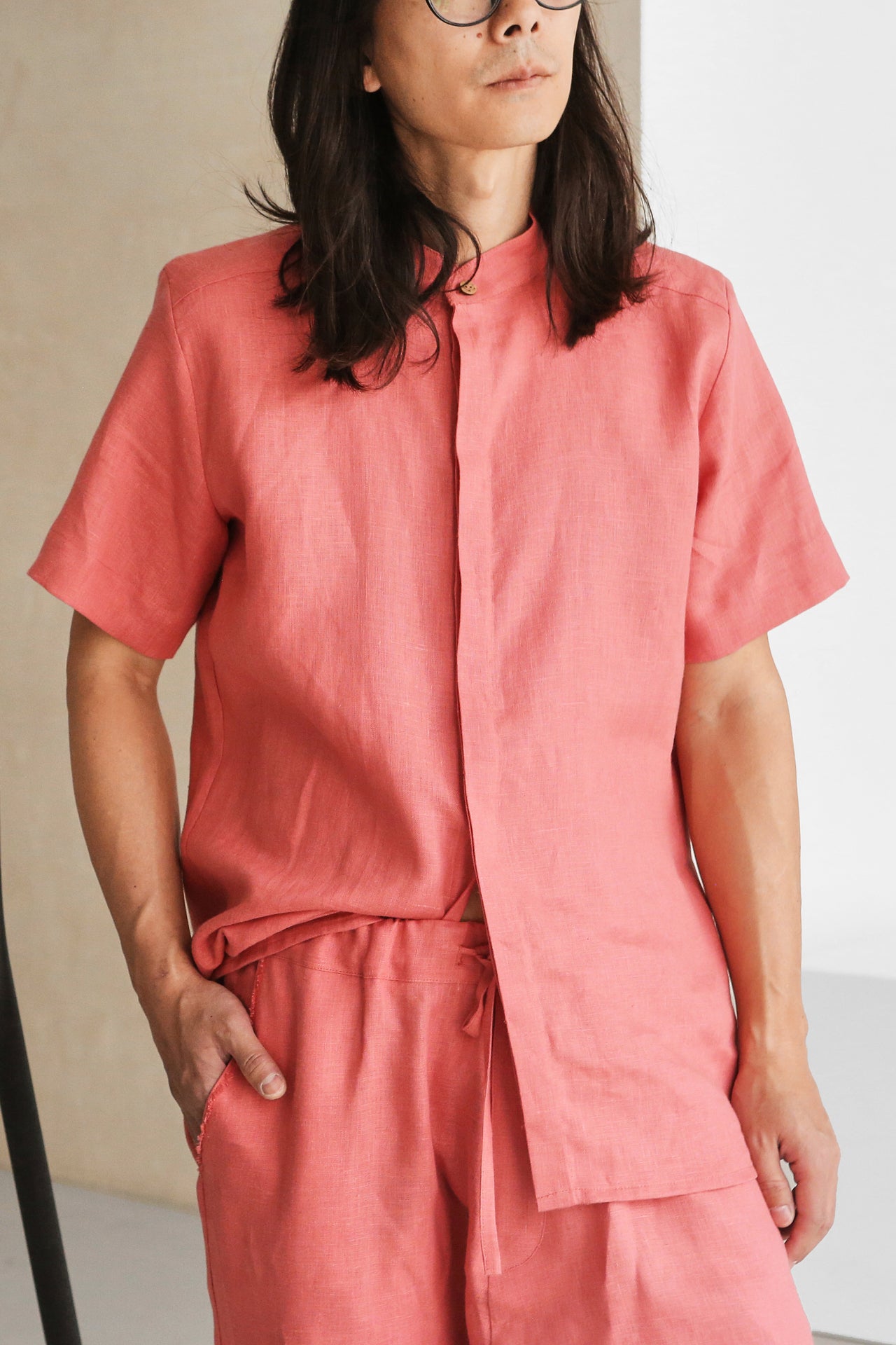 Men’s Short-Sleeved Linen Shirt OLIVE in Peach
