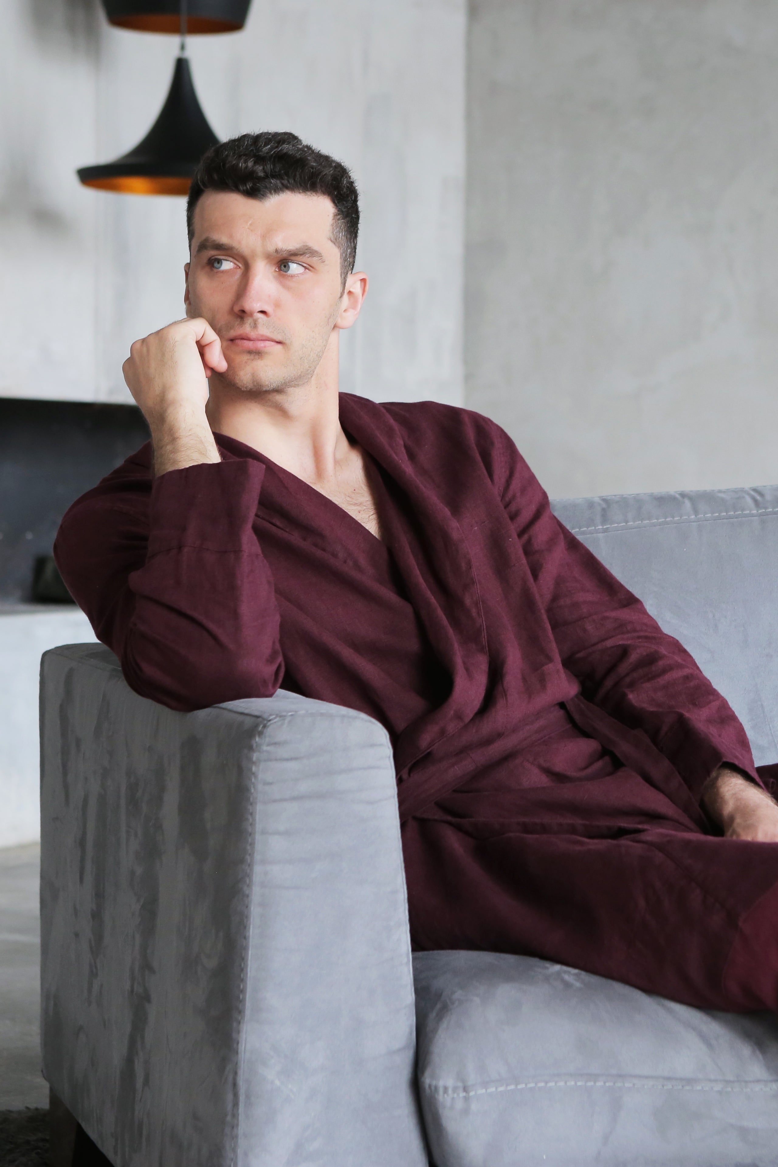 Men’s linen robe JUNIPER in Burgundy