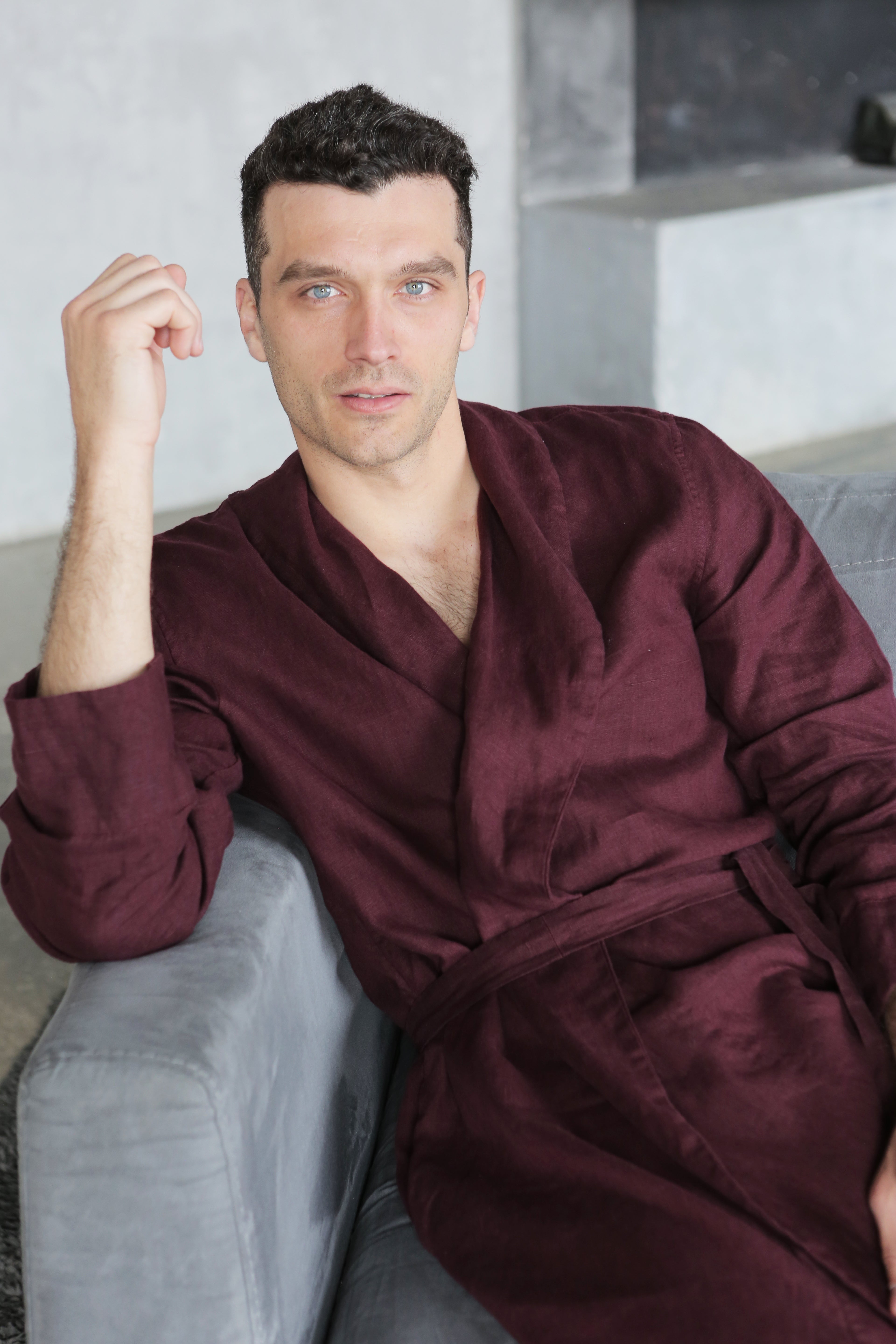 Men’s linen robe JUNIPER in Burgundy