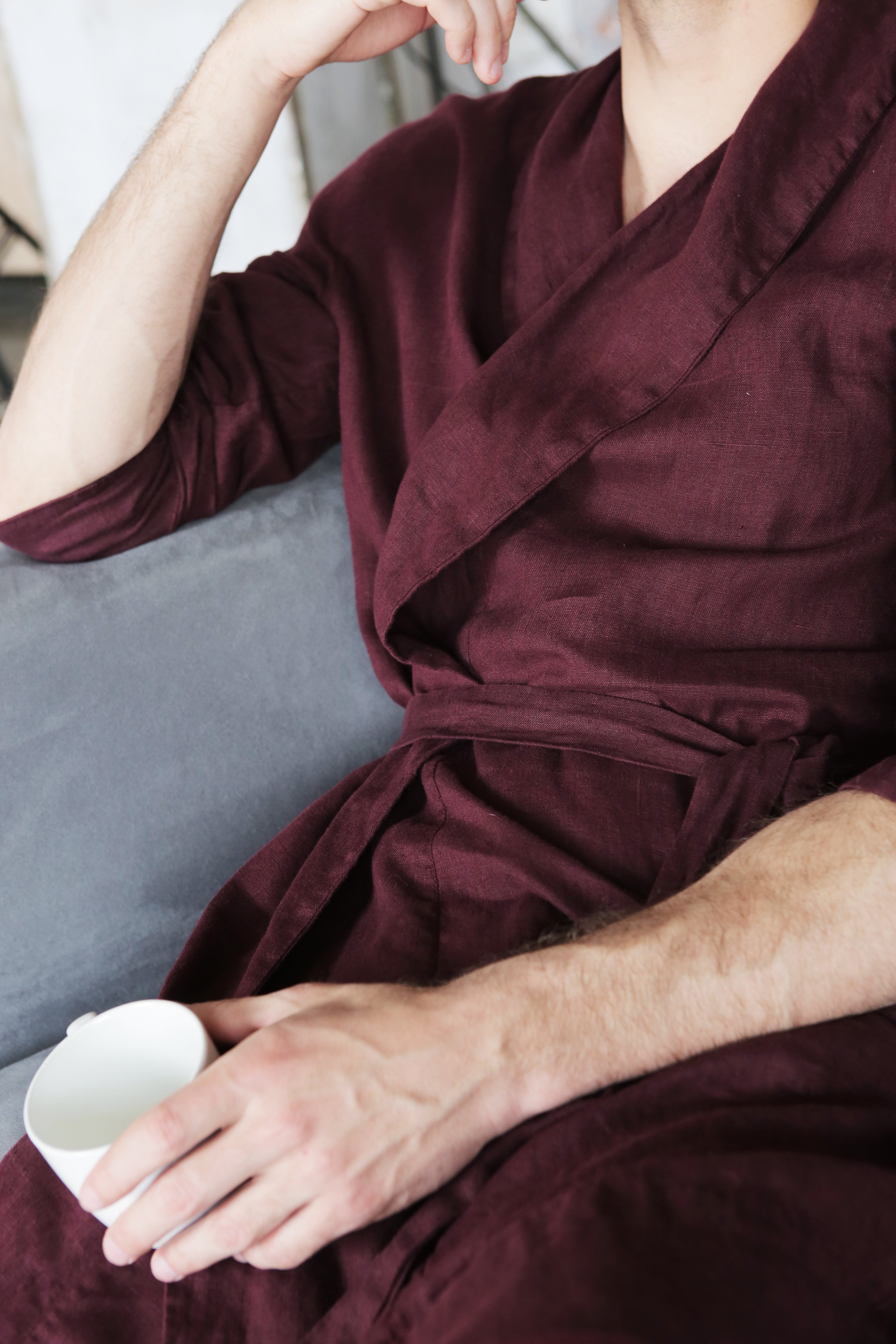 Men’s linen robe JUNIPER in Burgundy
