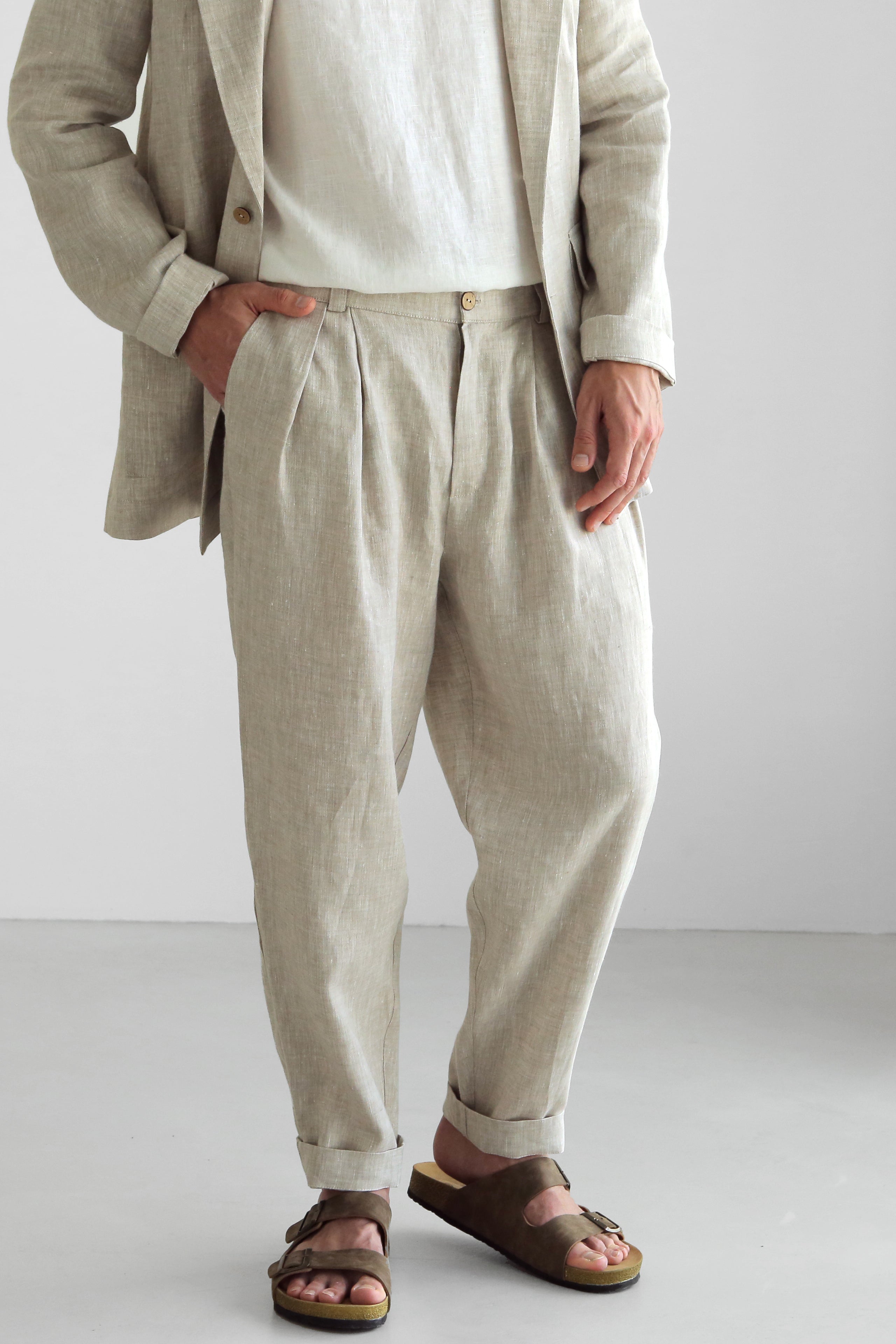 Loose Pleated Pants CEDAR in Beige