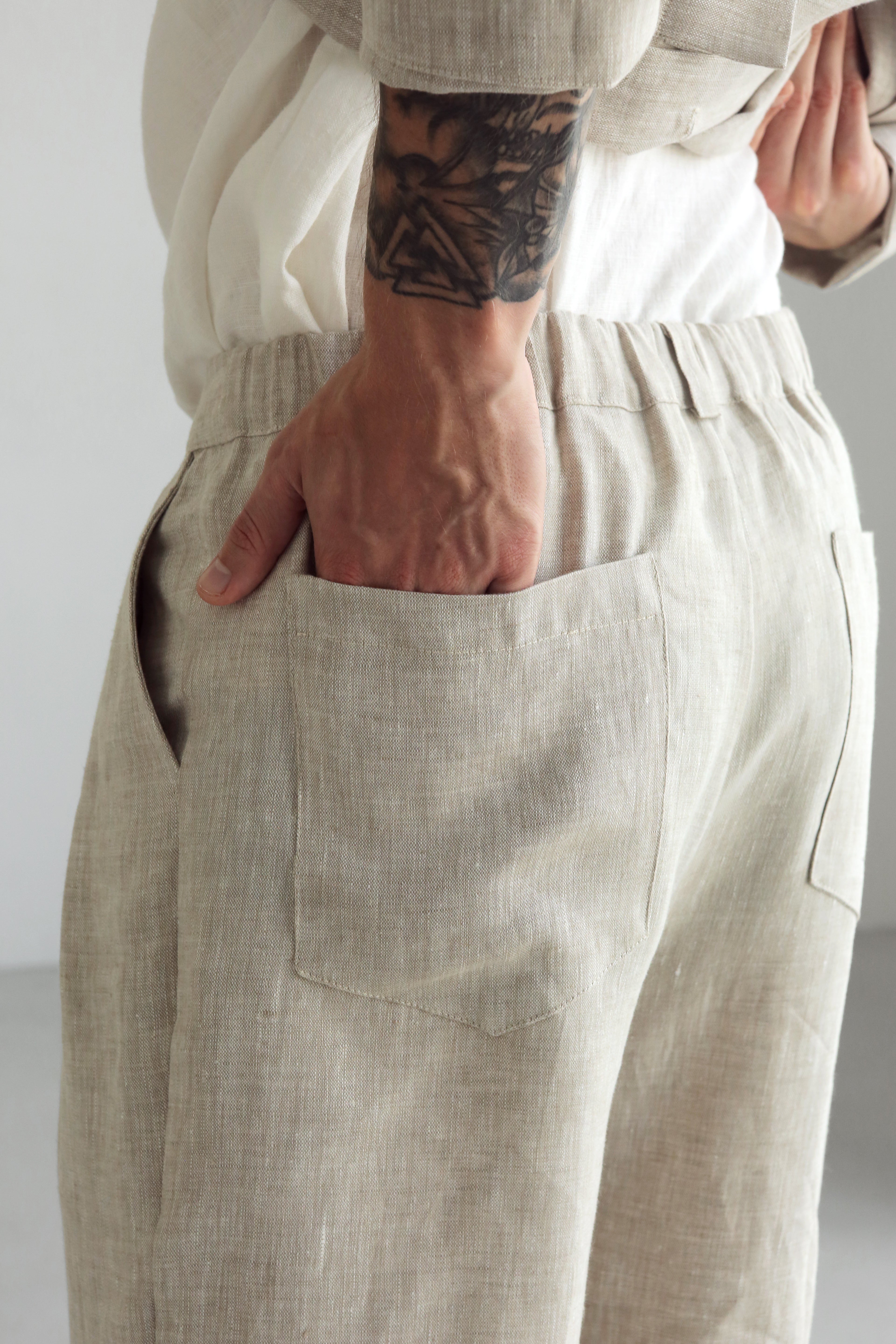 Loose Pleated Pants CEDAR in Beige
