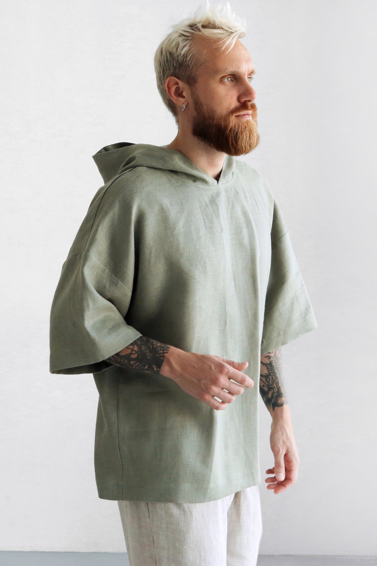 Linen Hooded T-shirt SHOBU in Olive