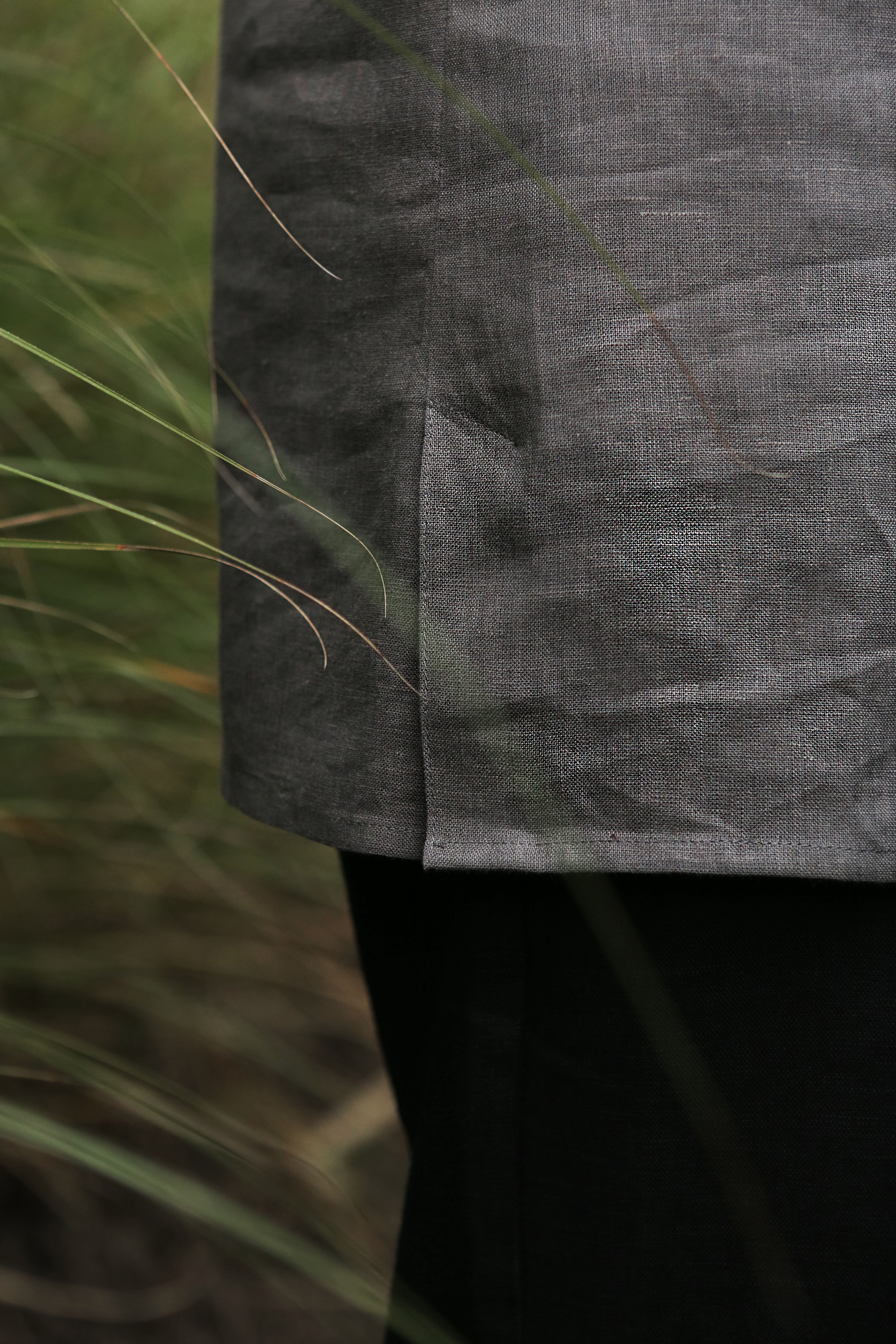 Men’s Long Linen Shirt OLIVE in Dark grey