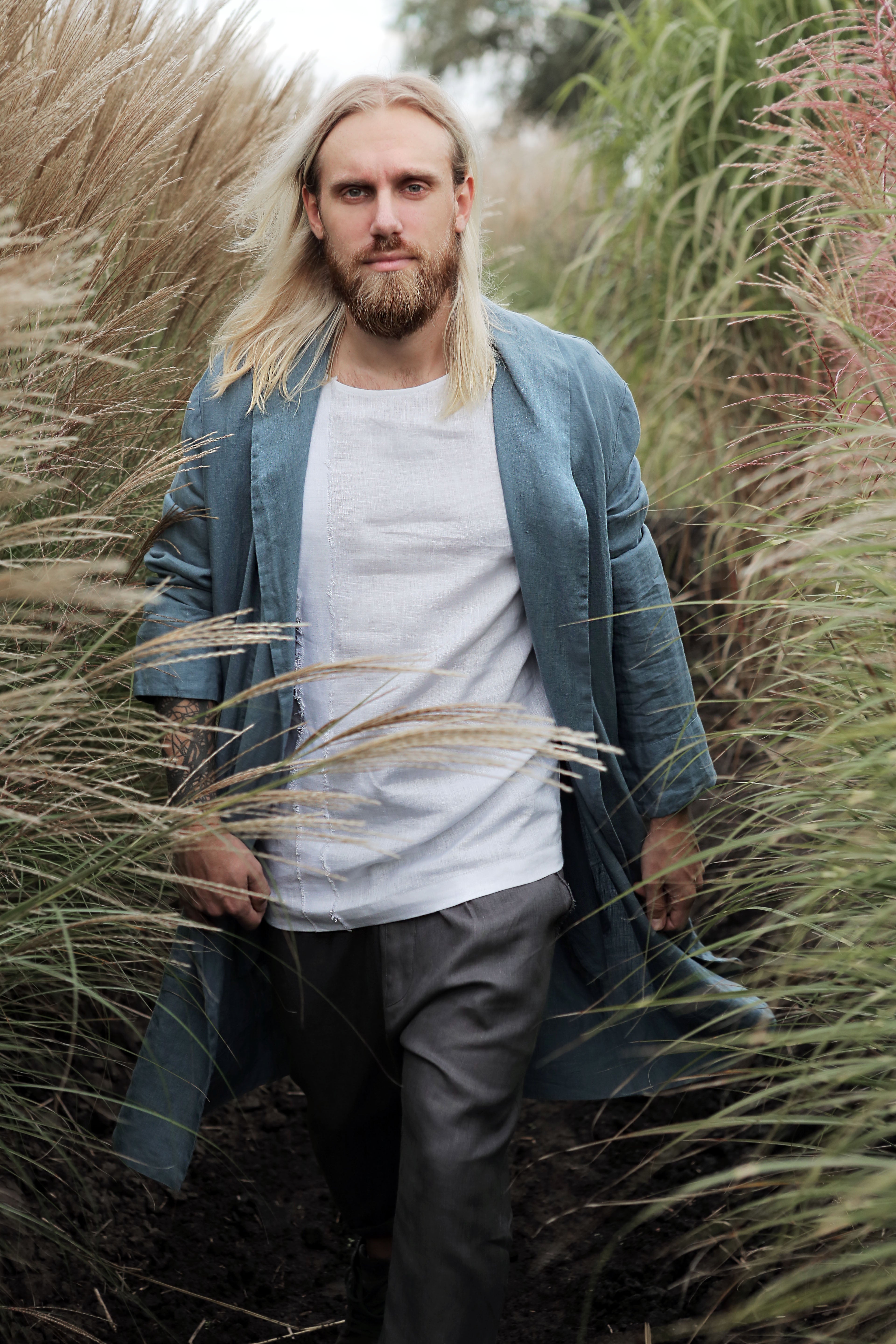 Men’s linen bathrobe JUNIPER in Blue grey