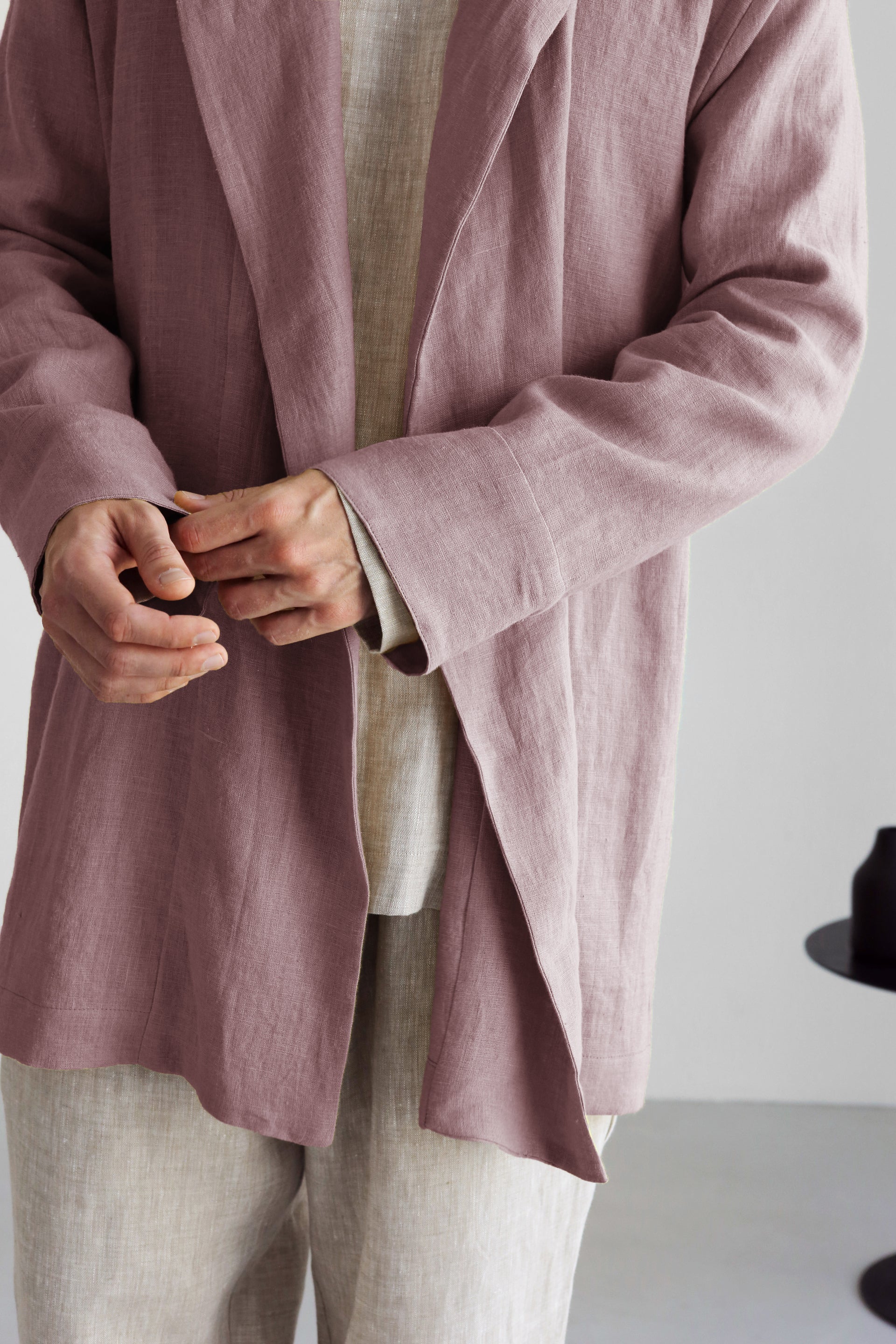 Men’s Linen Cardigan WALNUT in Latte