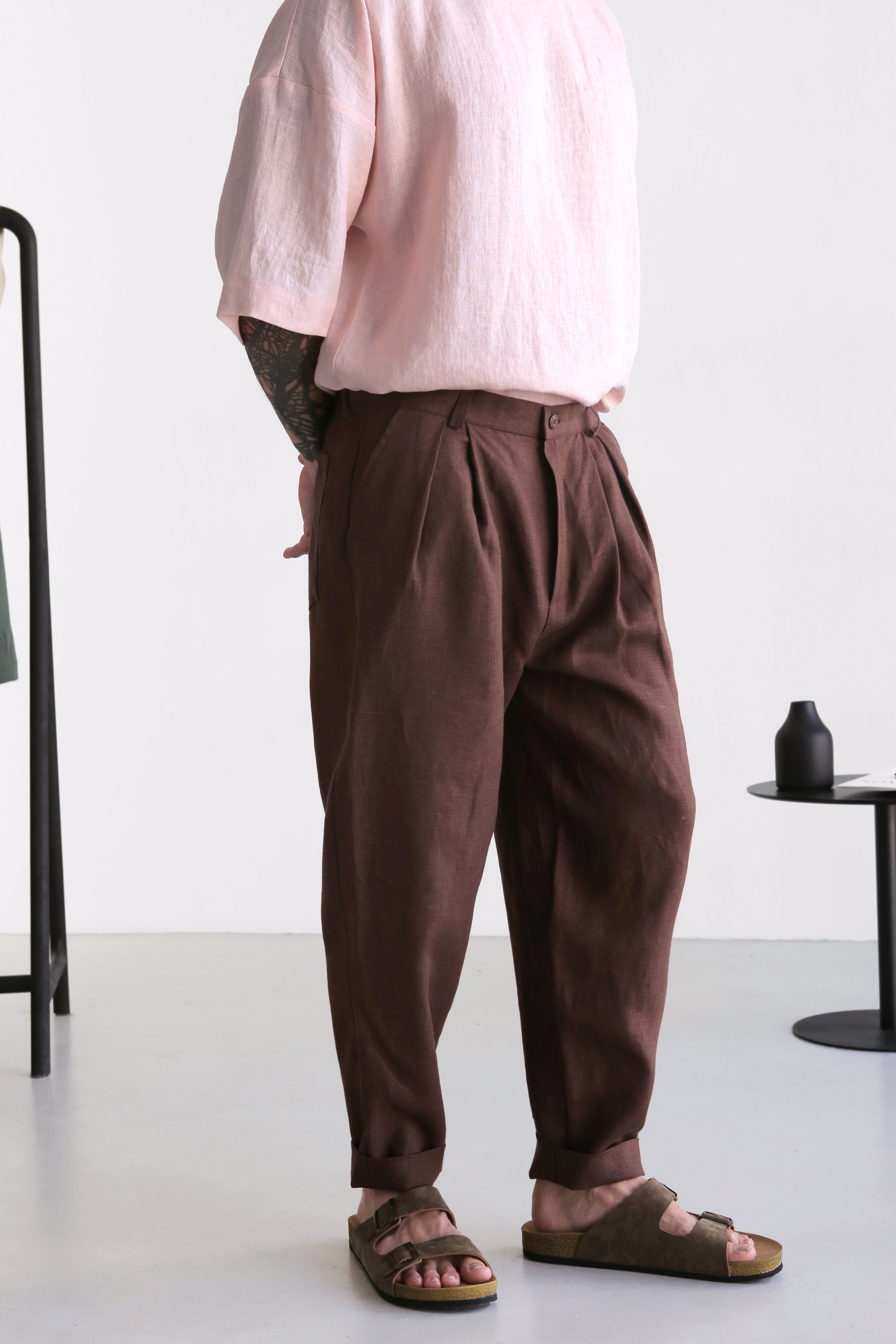 Loose Pleated Pants CEDAR in Brown