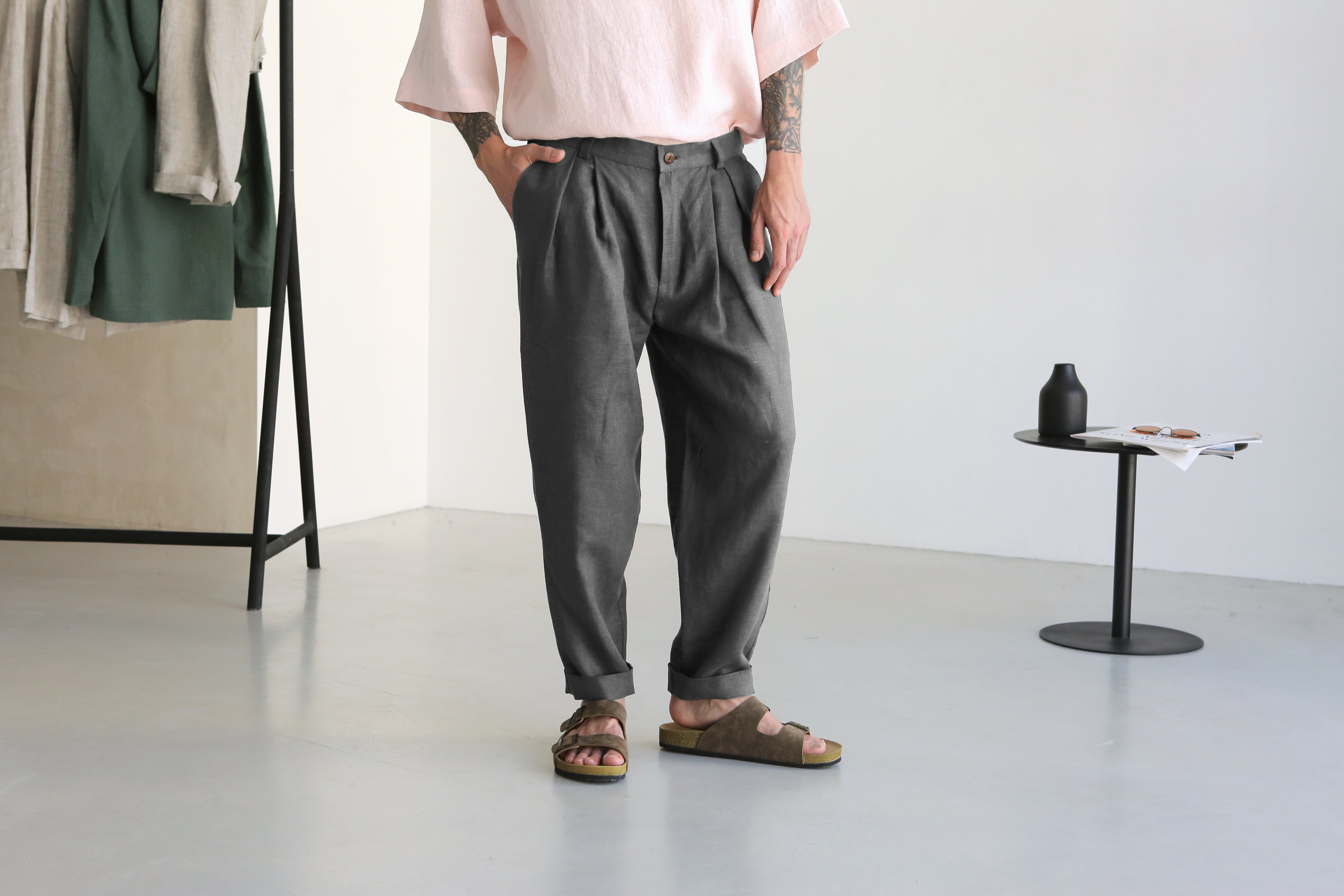 Loose Pleated Pants CEDAR in Dark grey