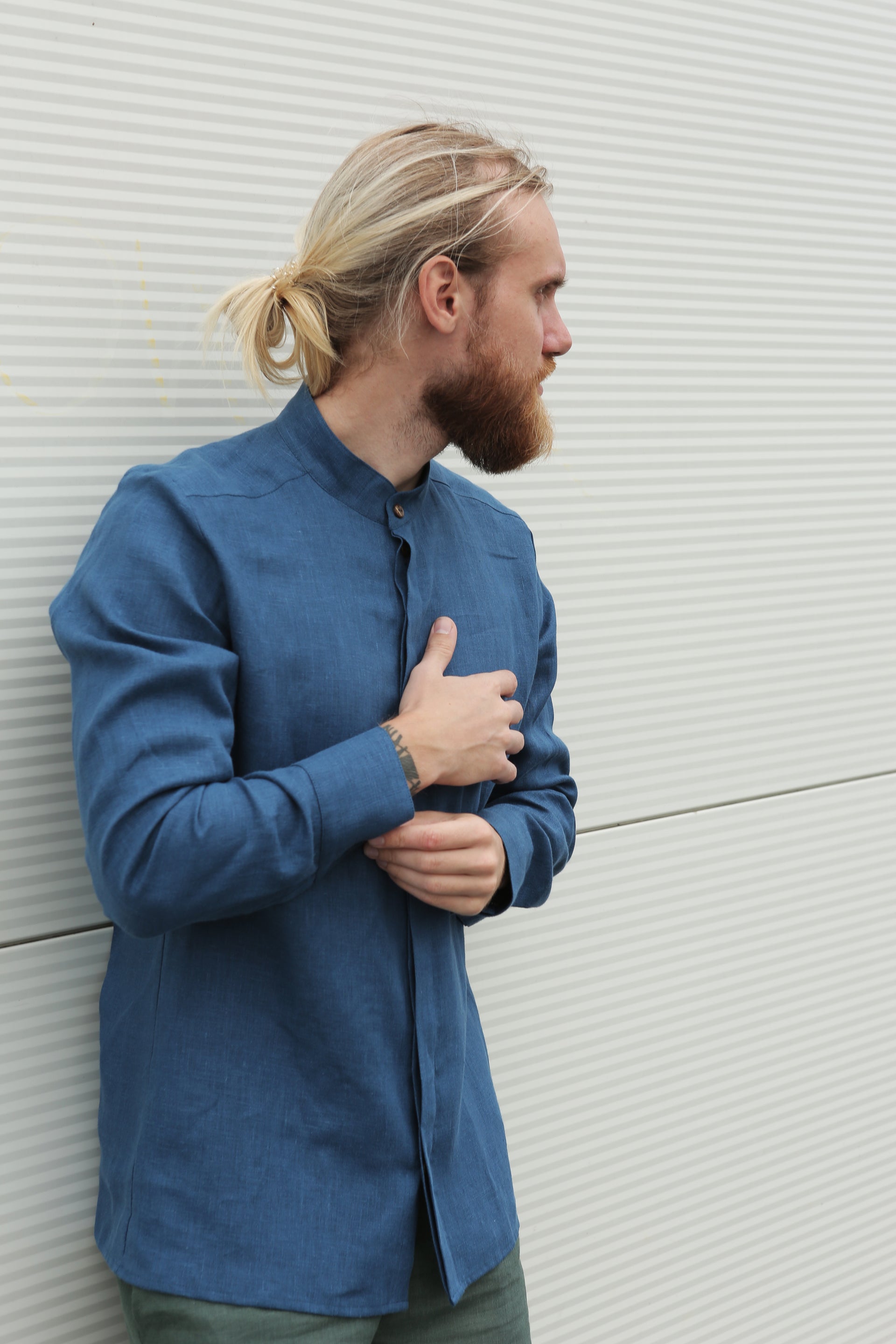 Men’s Linen Shirt OLIVE in Navy blue