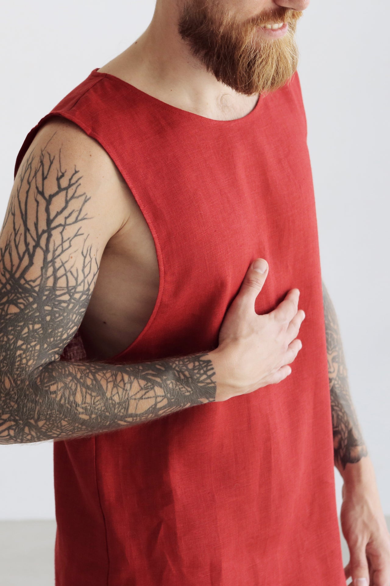 Men’s Sleeveless T-Shirt BAMBOO in Red