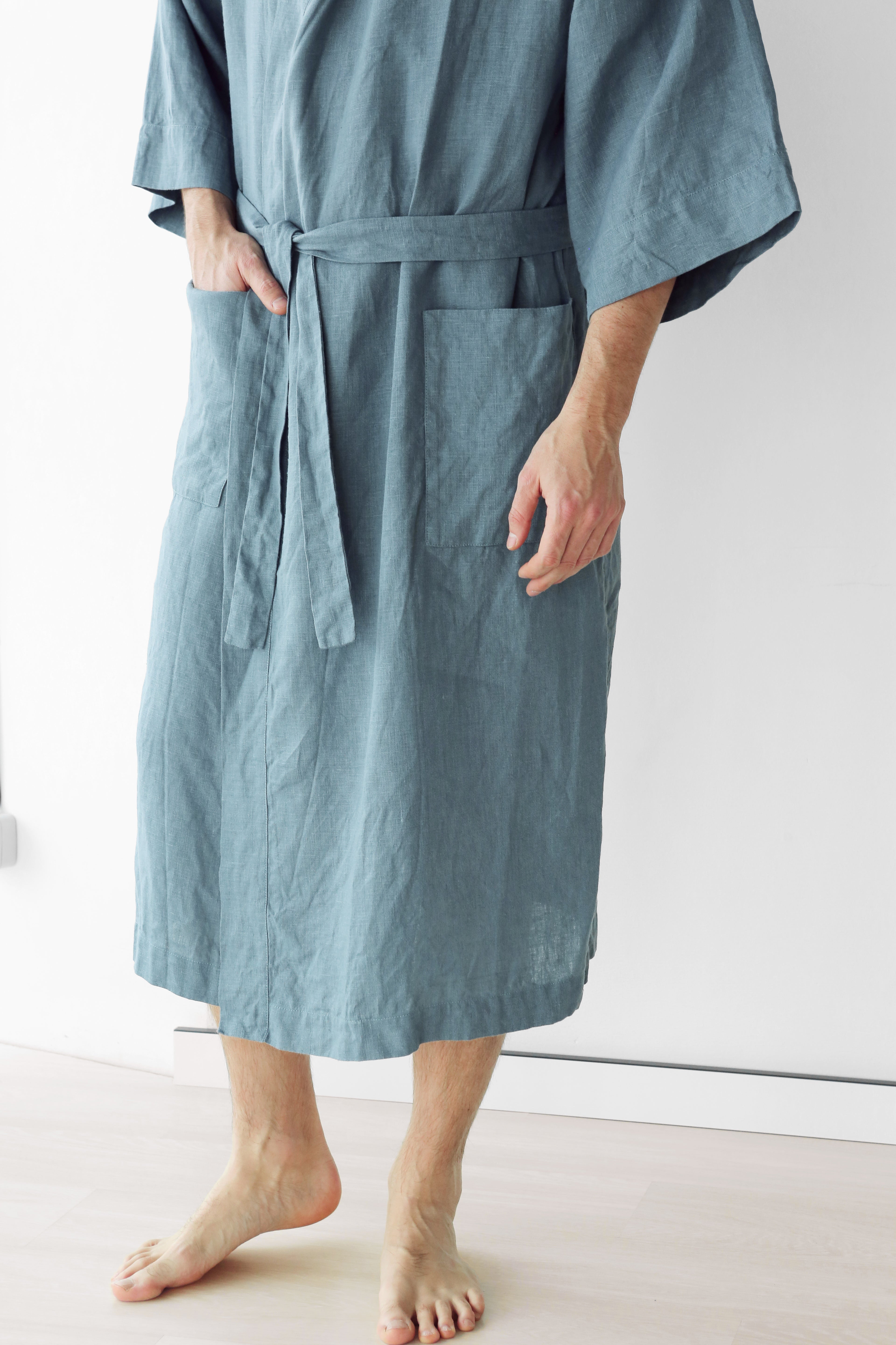 Men’s linen kimono HINOKI in Blue grey
