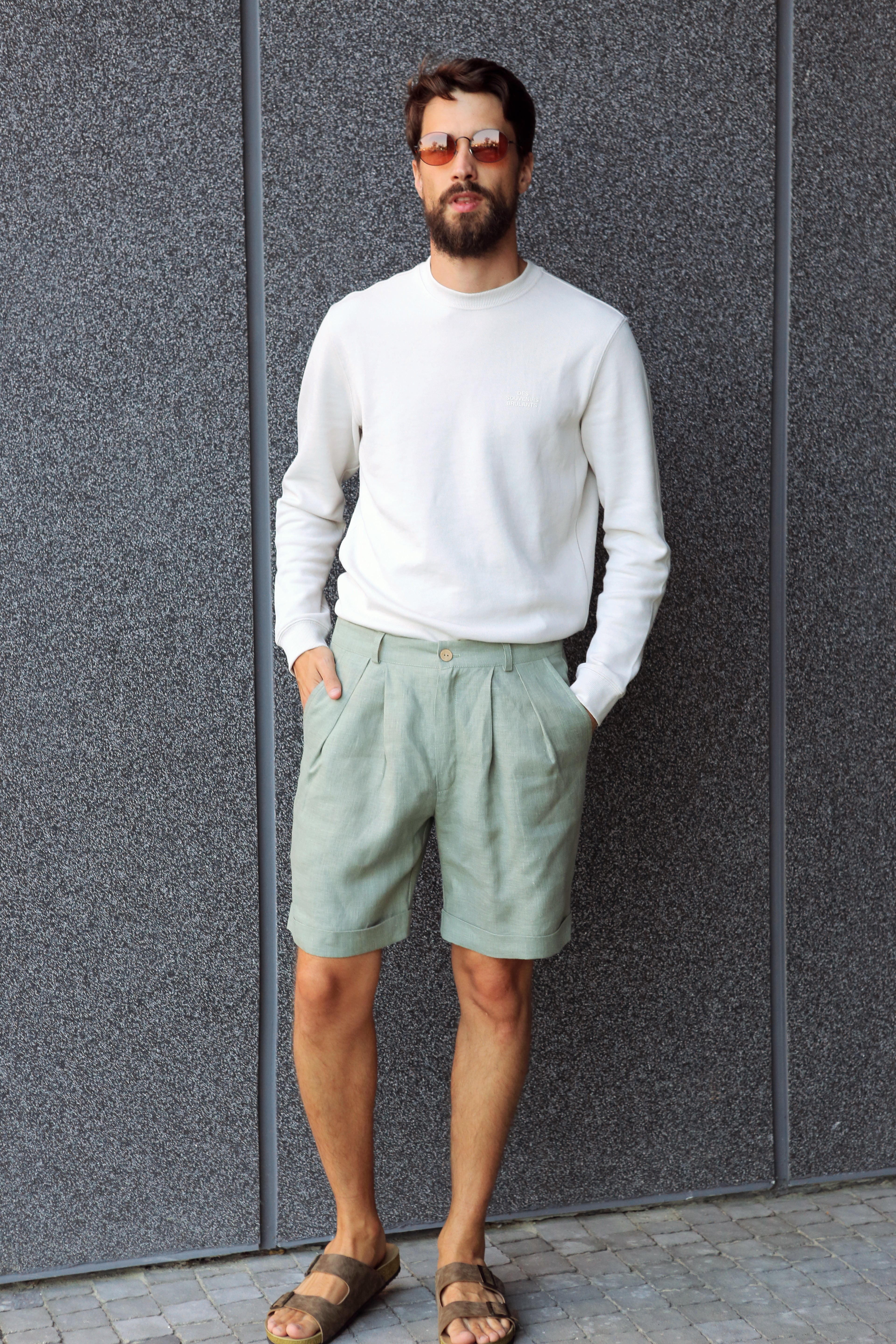 Men’s linen shorts with pleats CEDAR in Olive