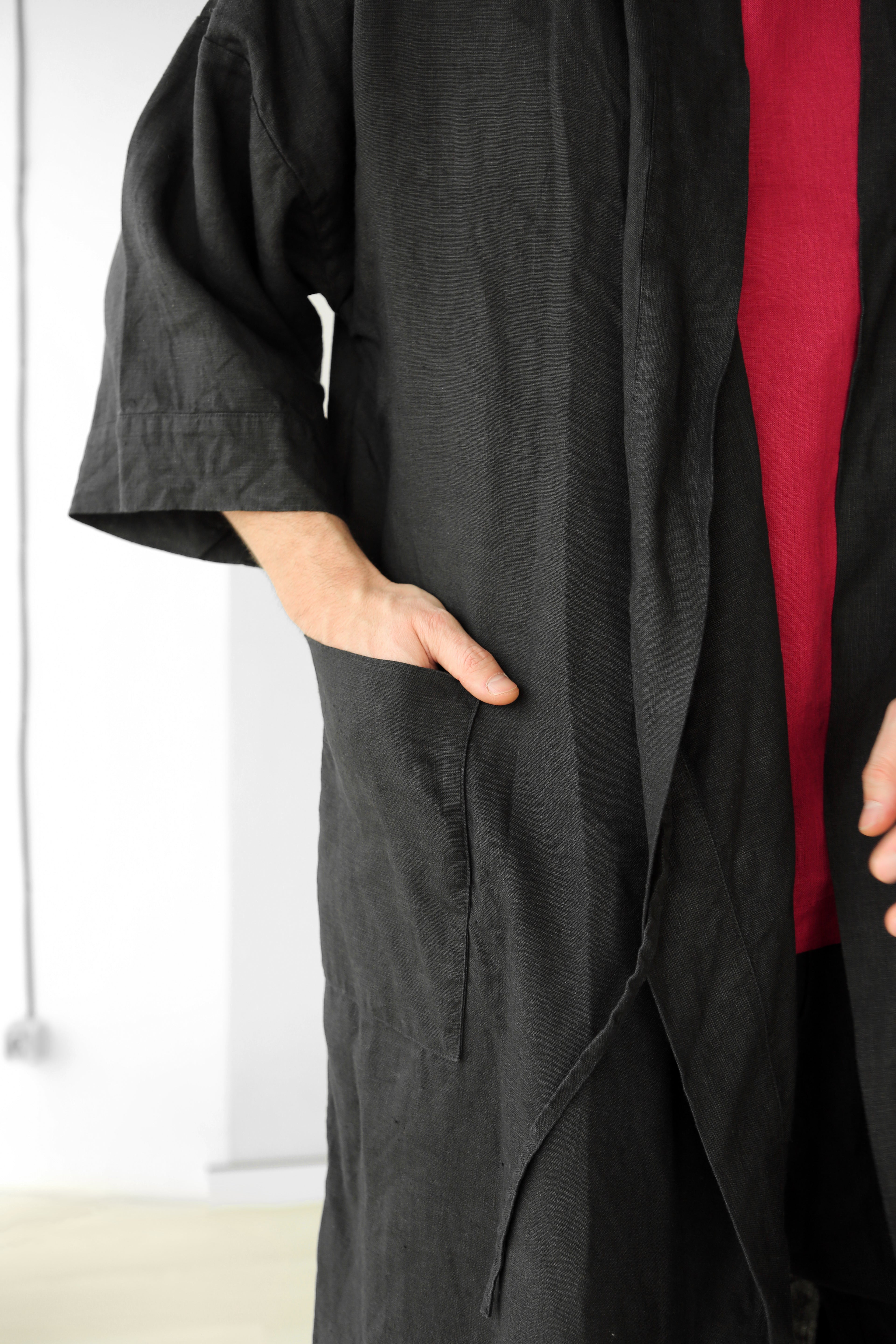 Men’s linen kimono HINOKI in Black