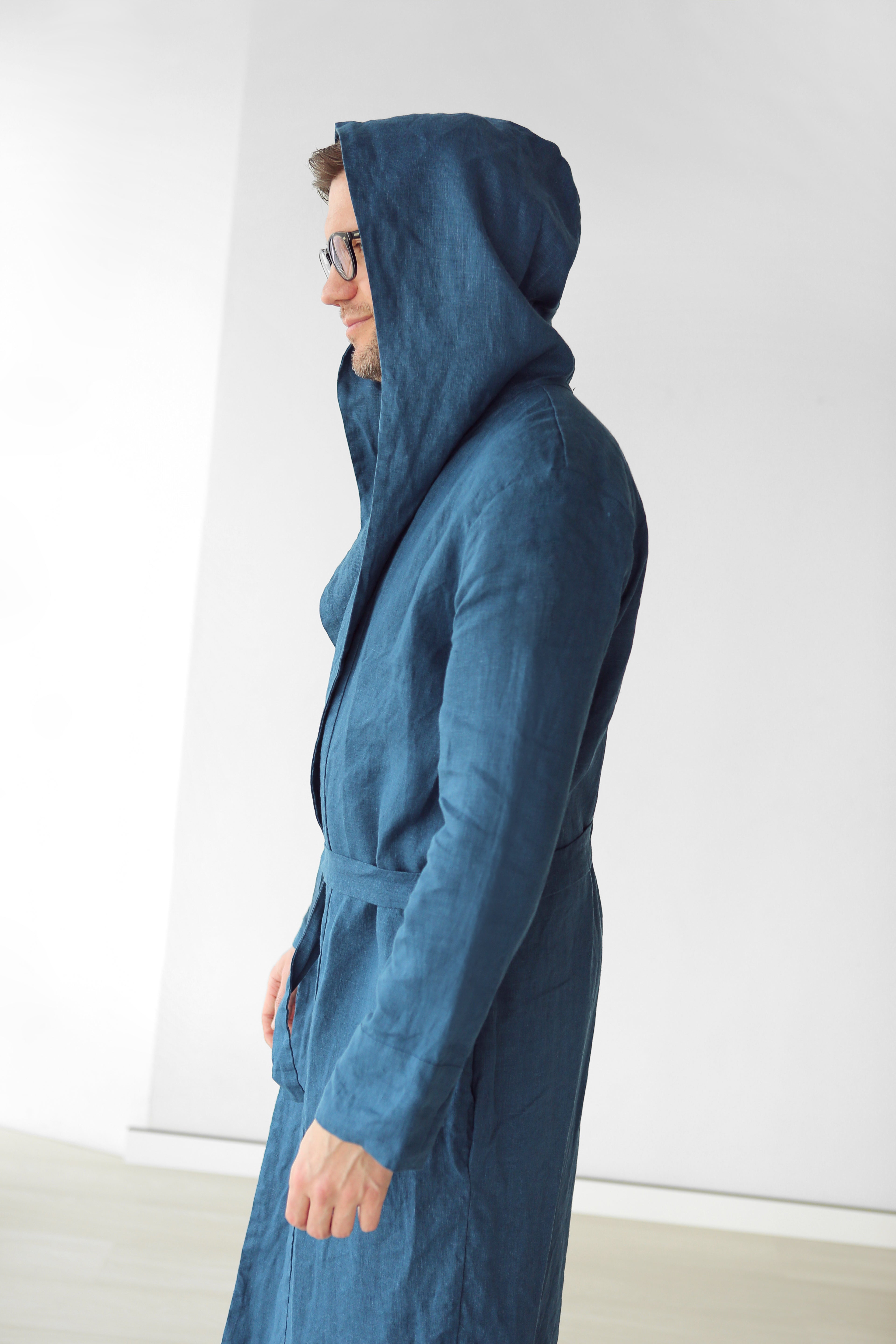 Men’s linen robe with a hood EVERGREEN LONG in Navy blue
