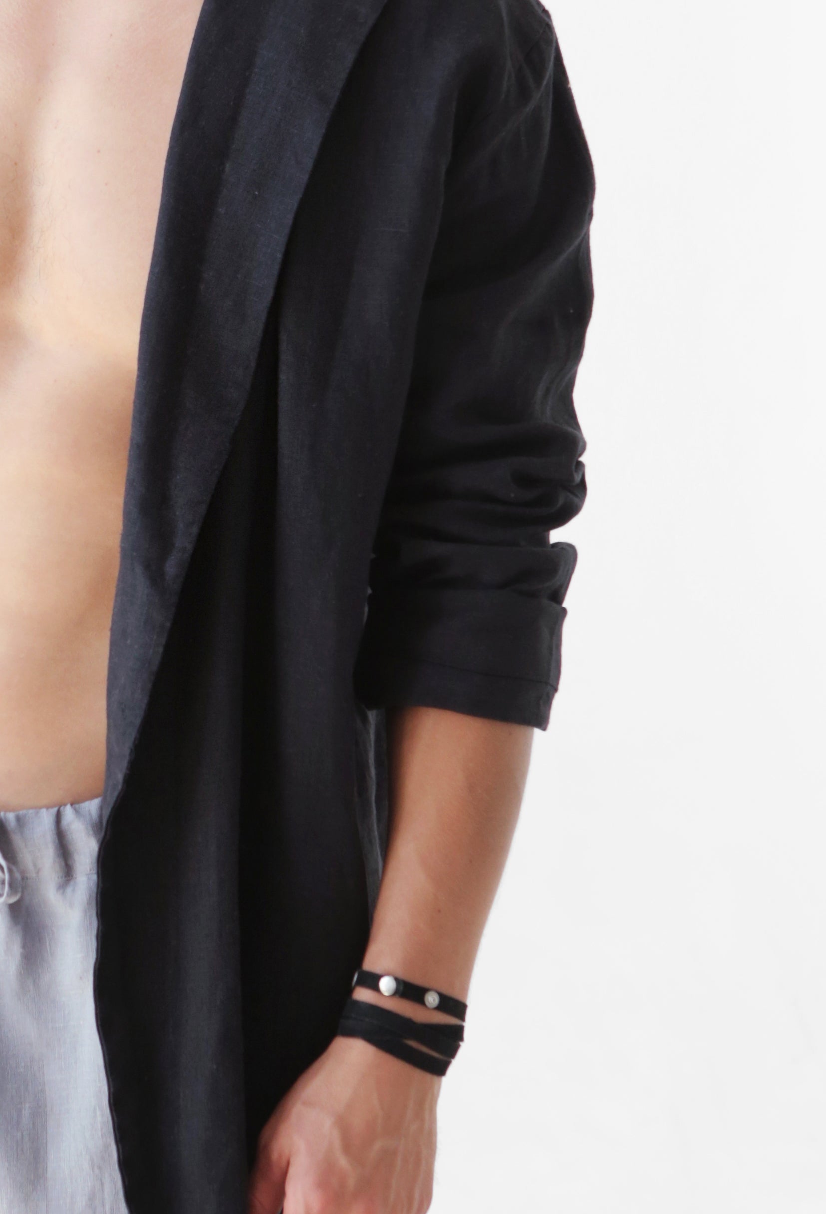 Men’s Linen Cardigan WALNUT in Black