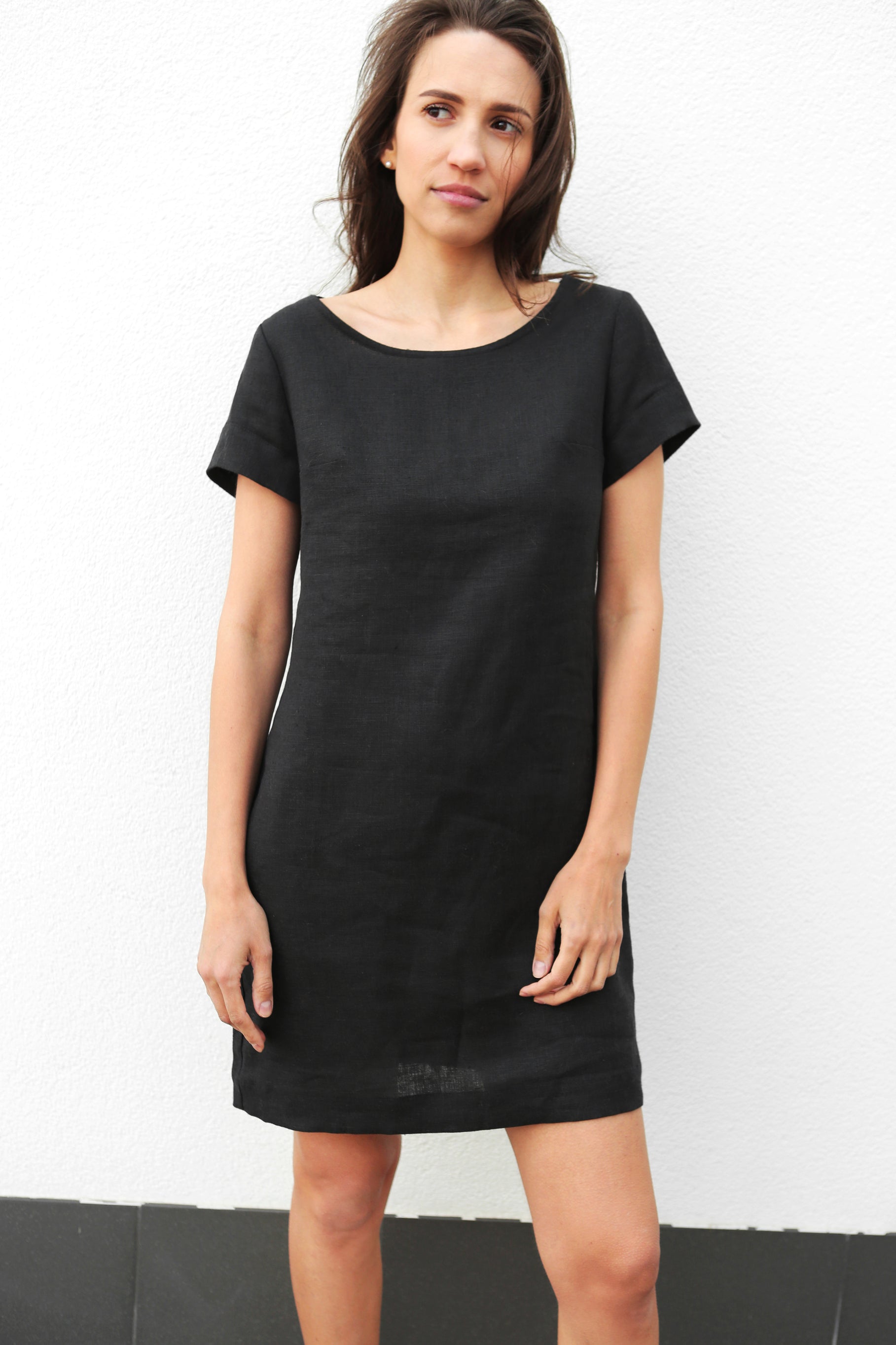 Women’s Linen T-Shirt Dress DAISY in Black