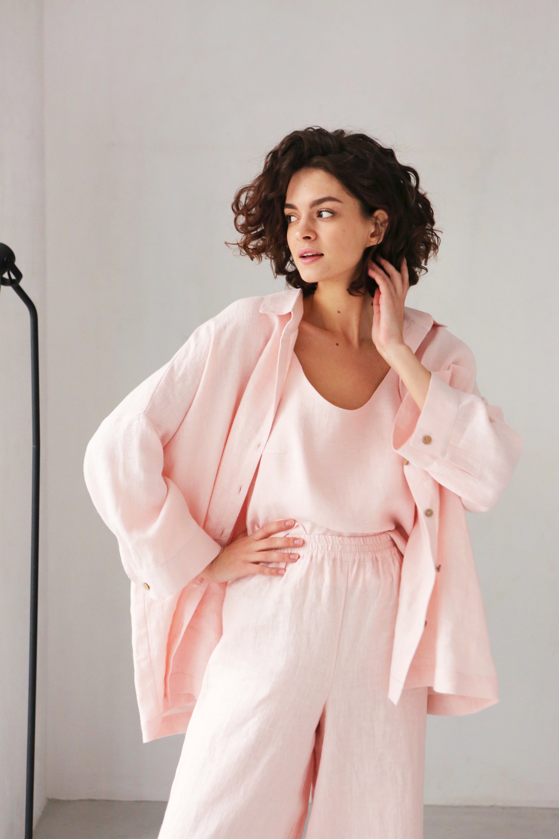 Linen Round-Neck Tank Top CAMELLIA in Light-pink