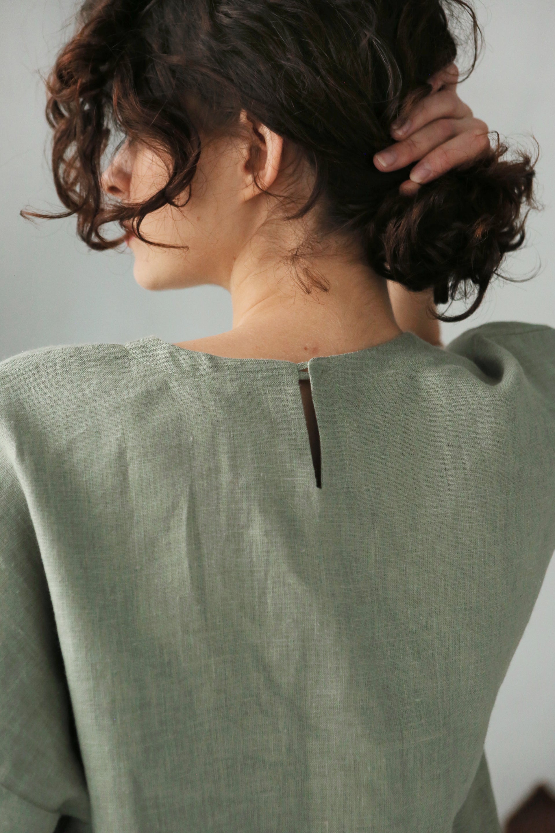 Women's Linen T-Shirt ASTER in Olive