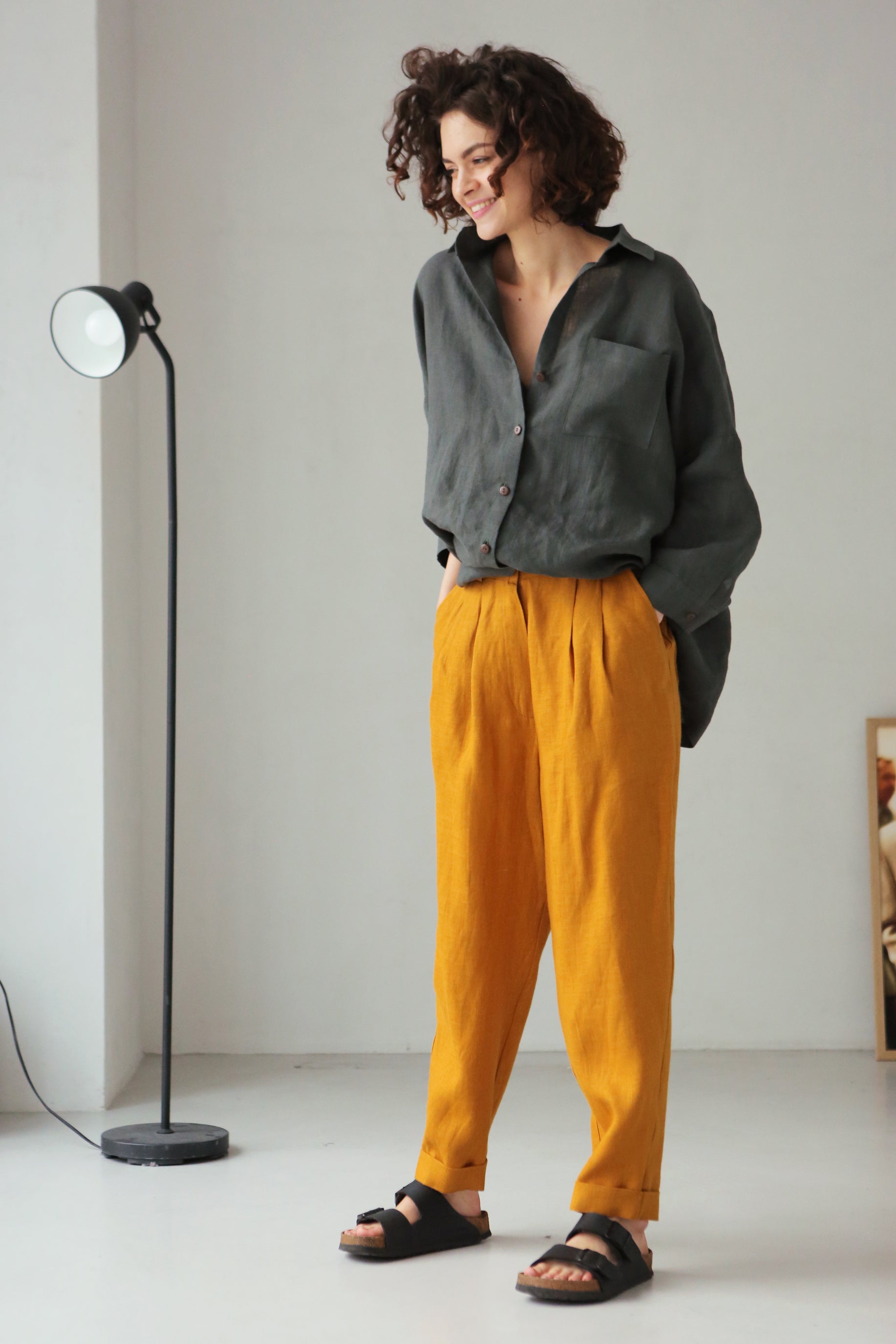 Women’s Linen Pants with Pleats CEDAR in Saffron