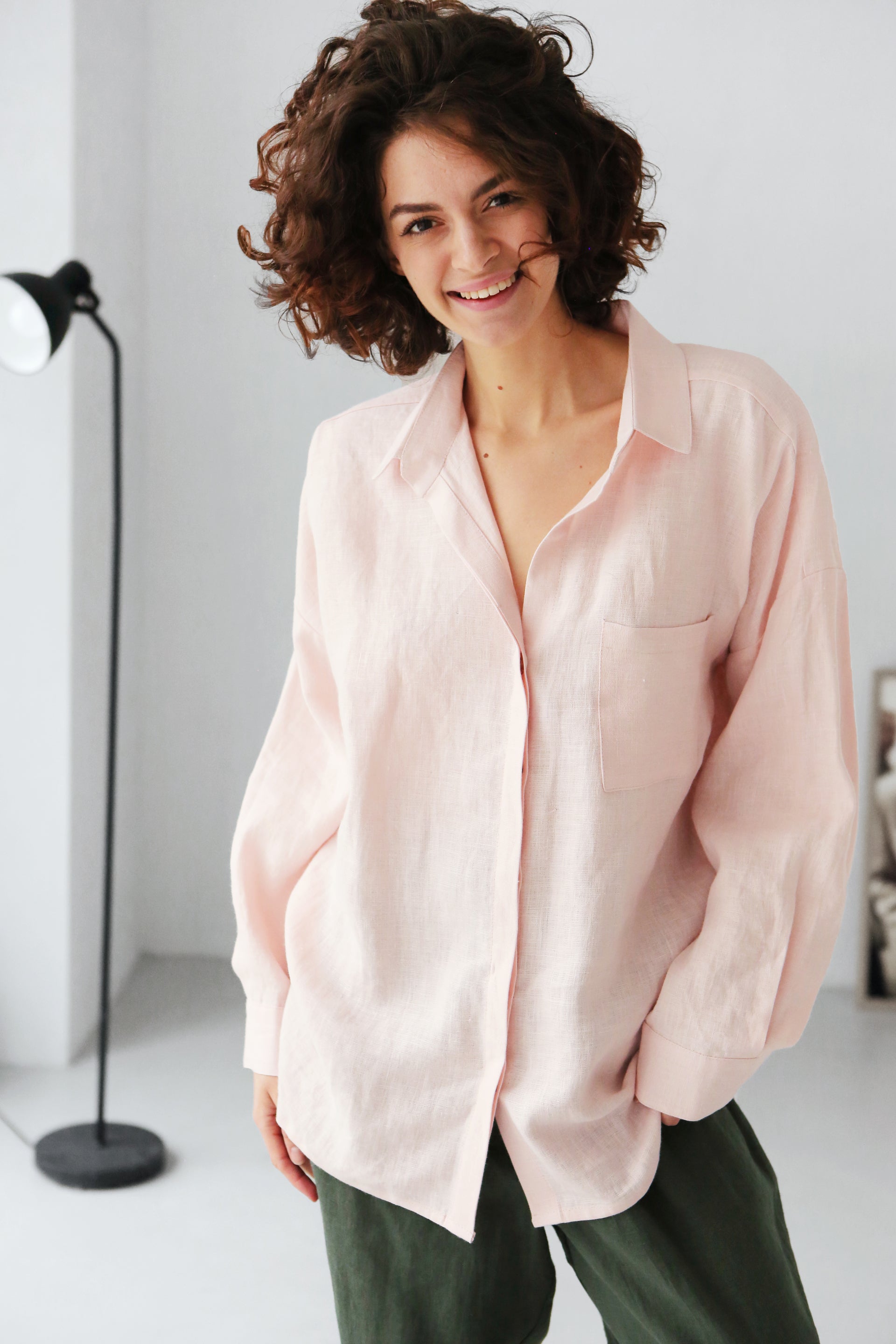 Oversized Linen Shirt AZOLLA in Light pink