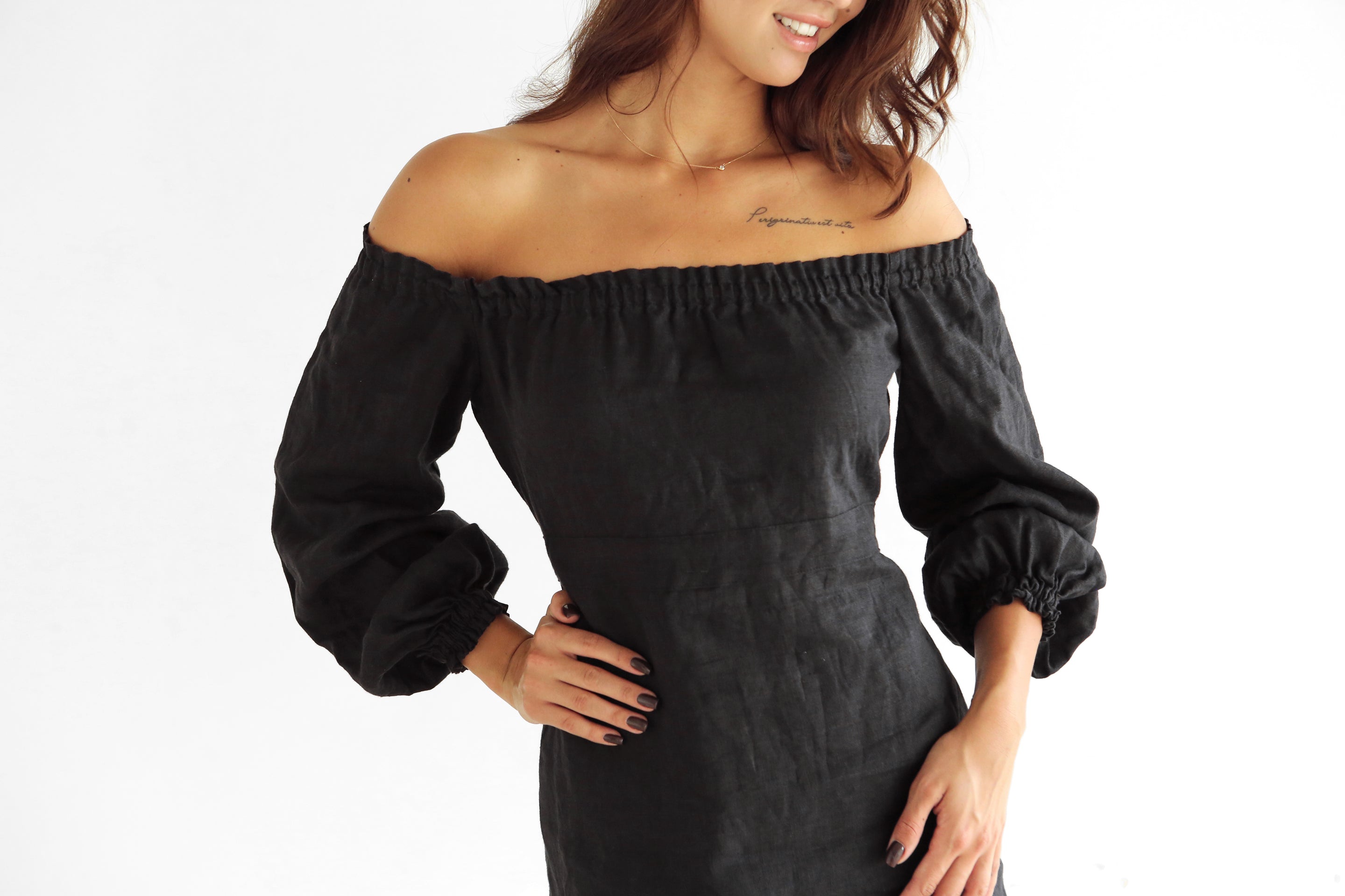 Open Shoulders Linen Dress NOYA in Black