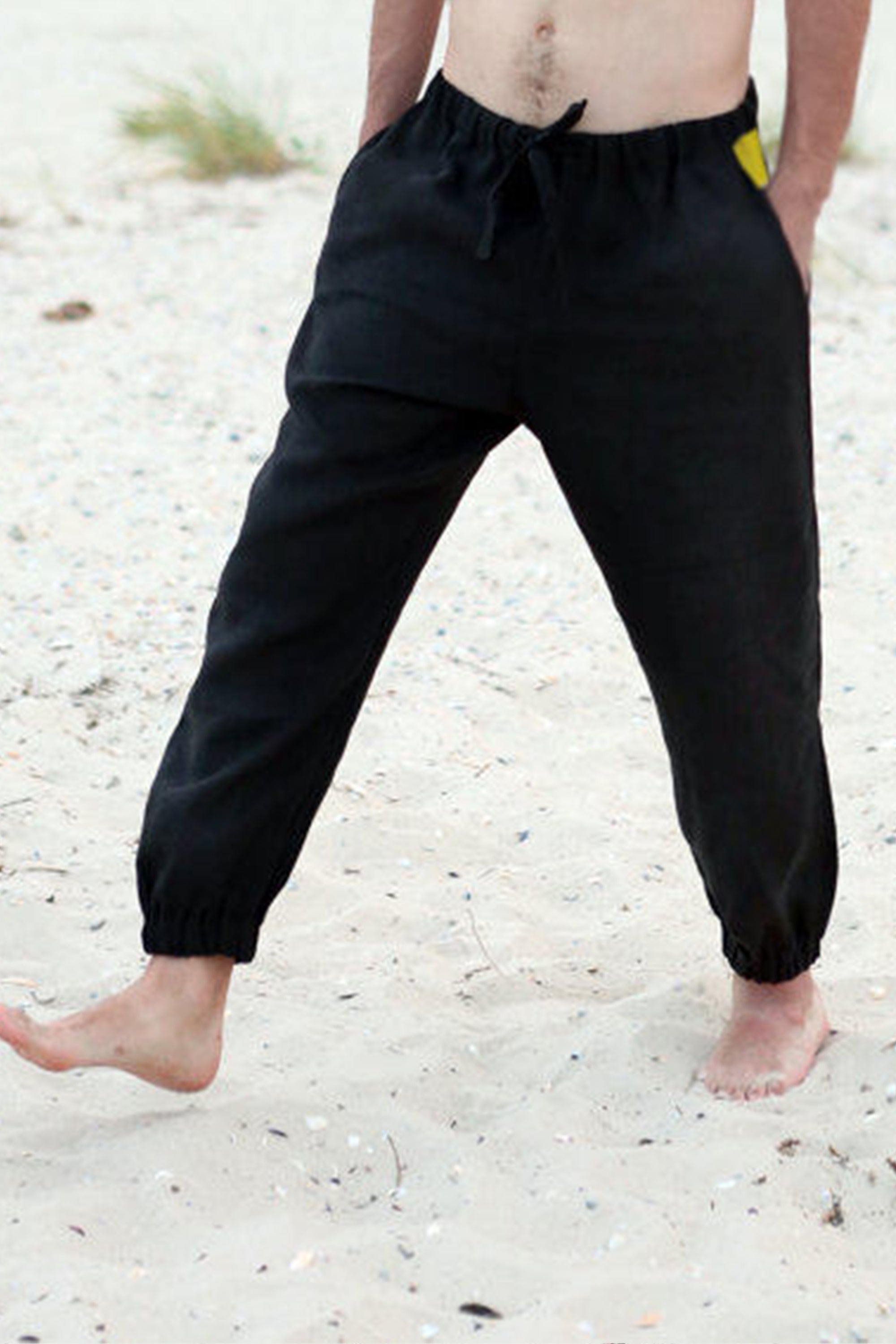 Men’s linen pants MOUNTAIN ASH in Black, Yellow pockets