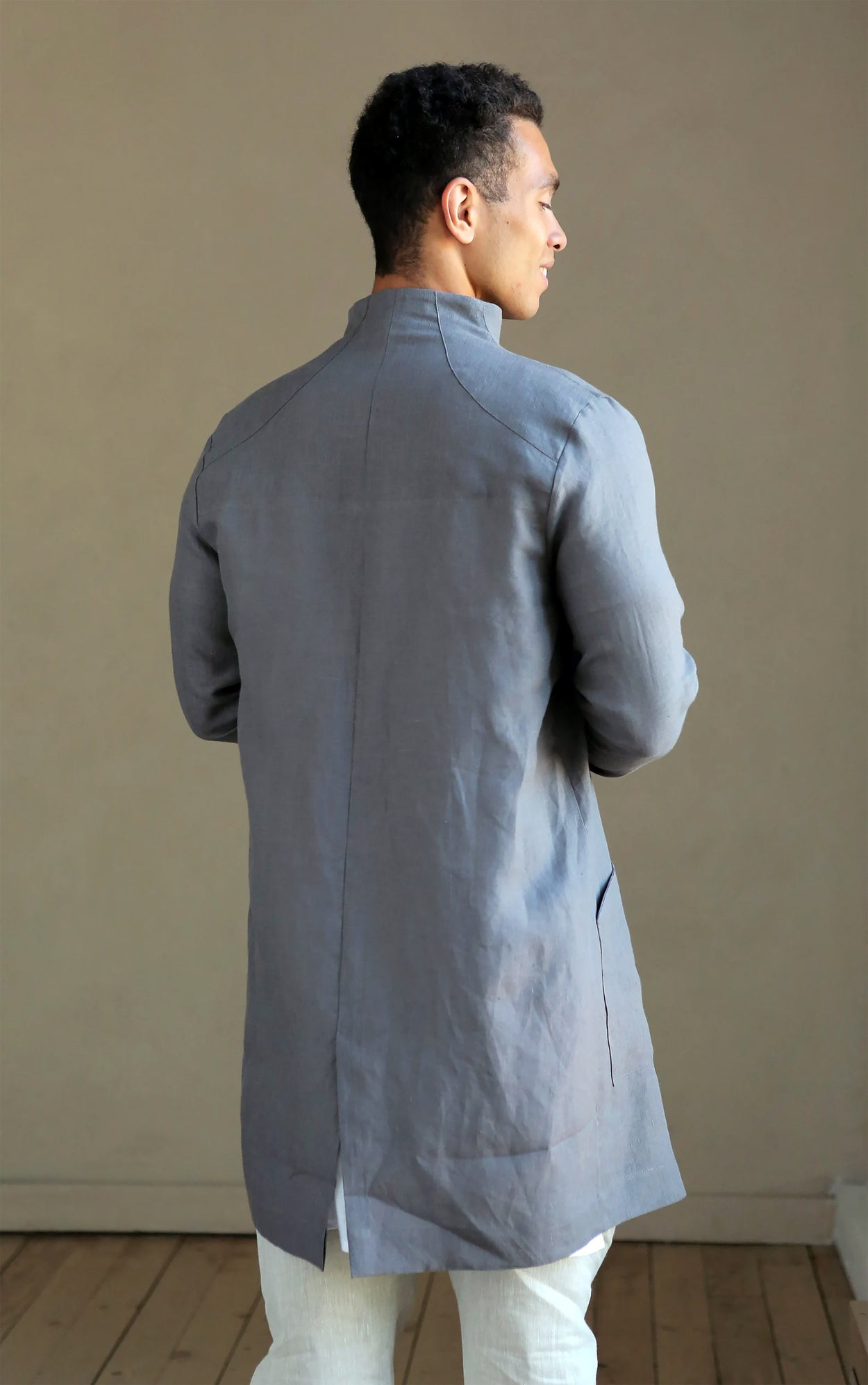 Men’s Linen Trench ALMOND in Dark grey