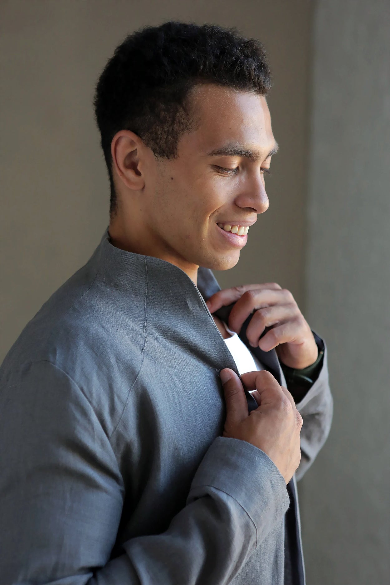 Men’s Linen Trench ALMOND in Dark grey