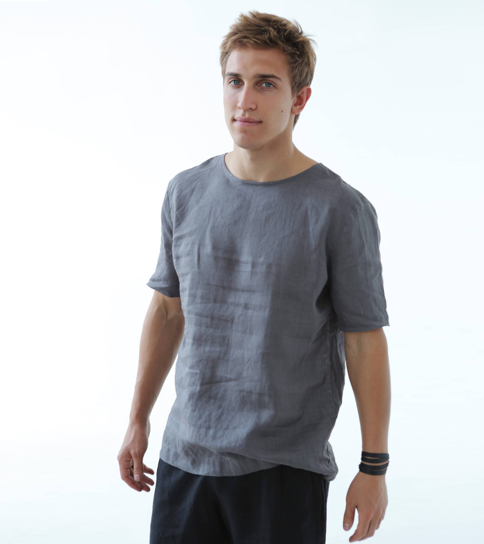 Men's Linen T-Shirt | Black Ficus Linen Clothing