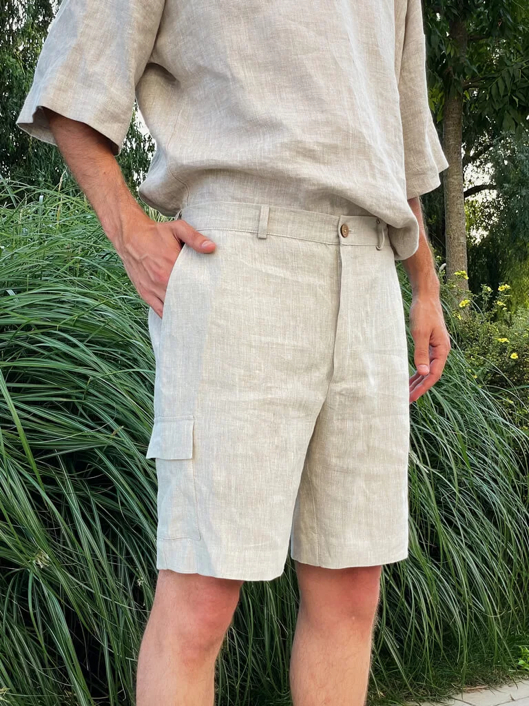 Linen cargo shorts with side pockets - Black Ficus Linen Clothing