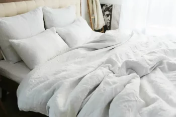 linen bedding